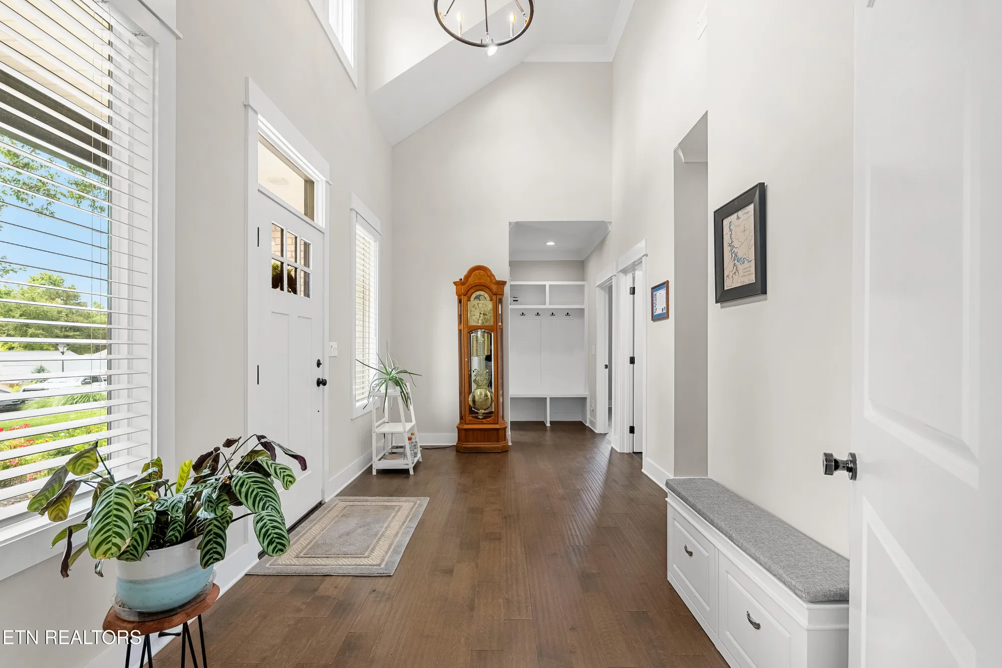 Property Slideshow image 9 of 39 | 119 yona way, Loudon, TN, 37774