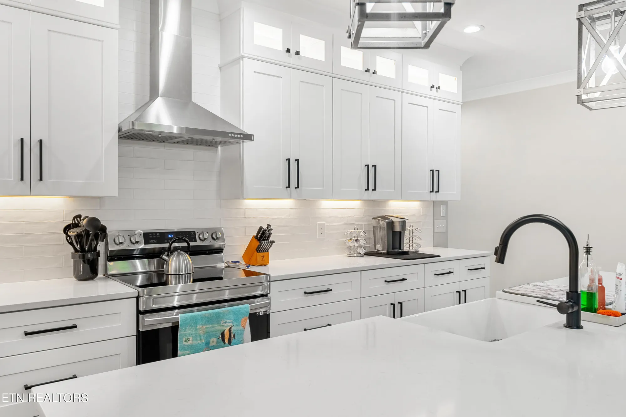 Property Slideshow image 16 of 39 | 119 yona way, Loudon, TN, 37774