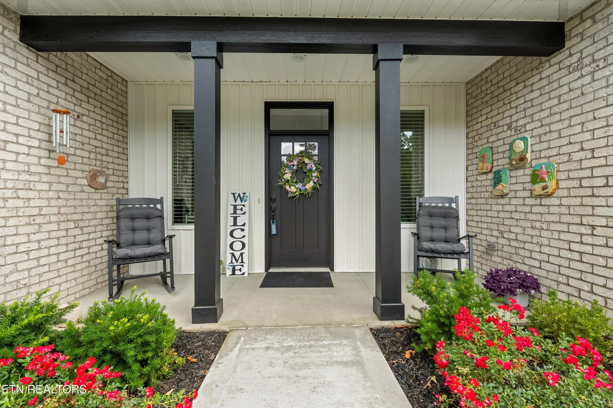 Property Slideshow image 5 of 39 | 119 yona way, Loudon, TN, 37774