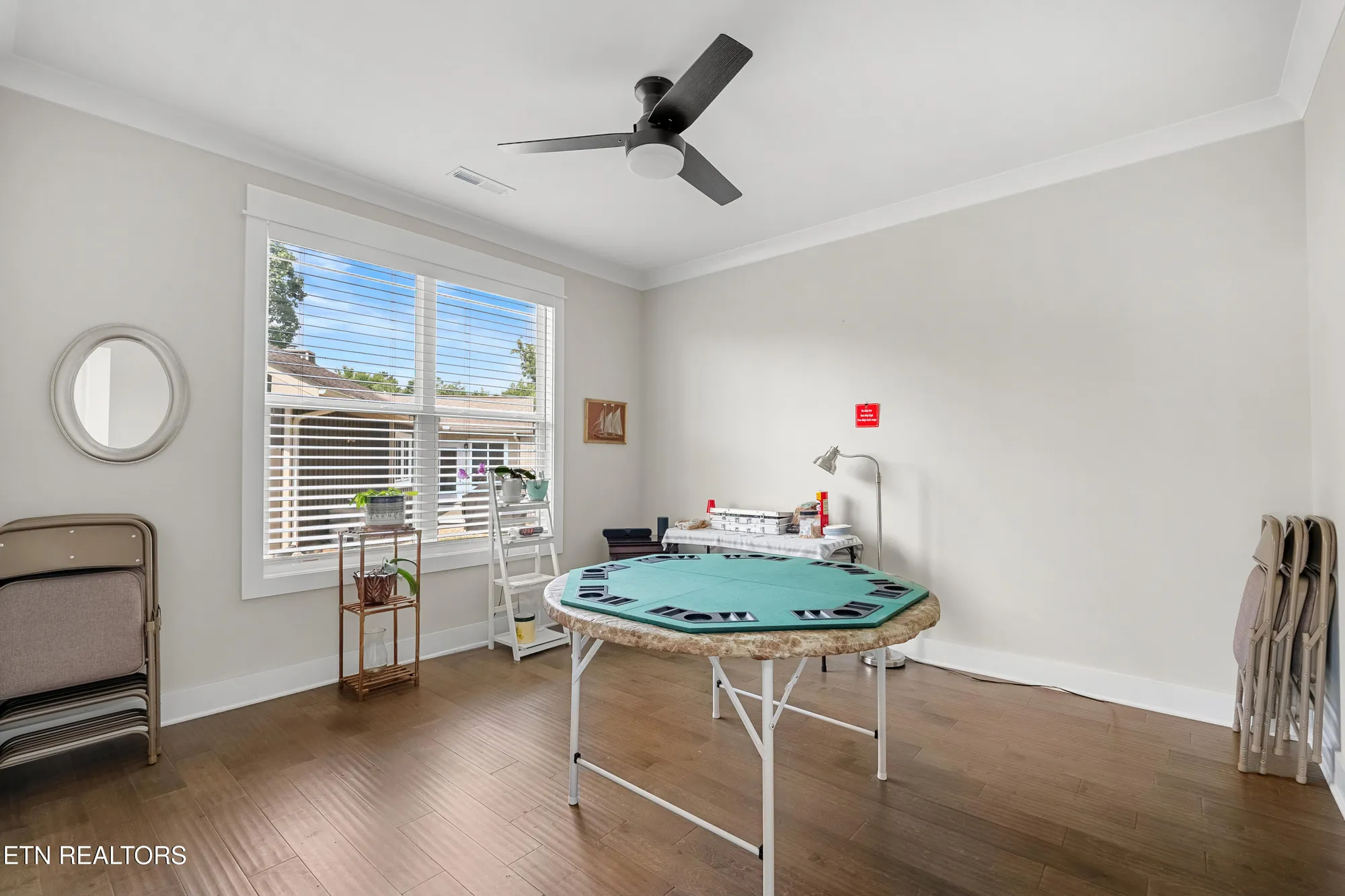 Property Slideshow image 32 of 39 | 119 yona way, Loudon, TN, 37774