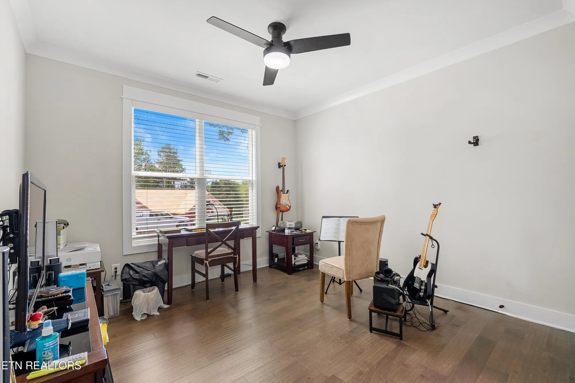 Property Slideshow image 34 of 39 | 119 yona way, Loudon, TN, 37774