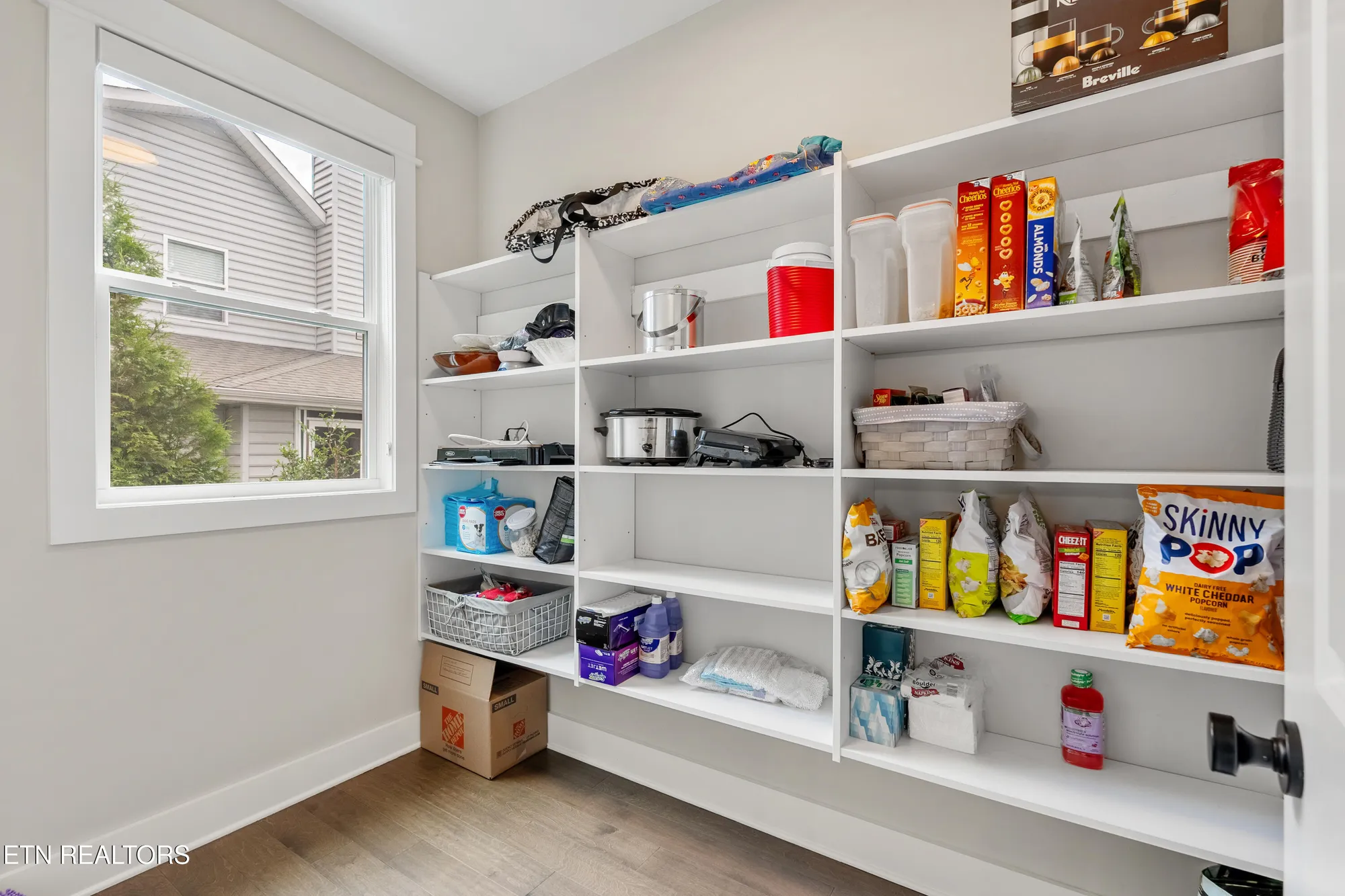 Property Slideshow image 20 of 39 | 119 yona way, Loudon, TN, 37774