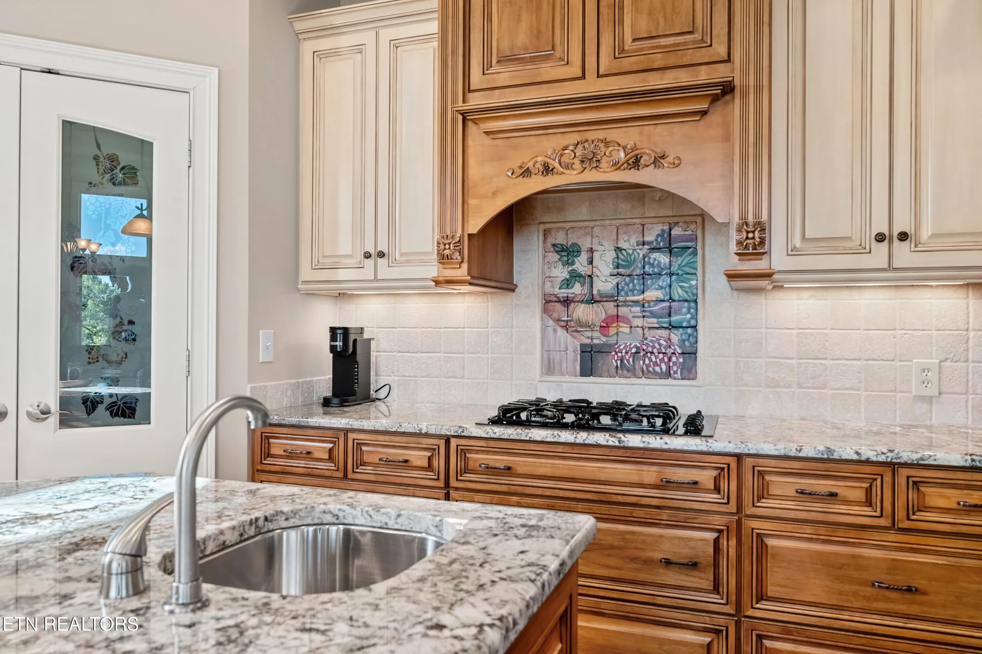 Property Slideshow image 17 of 46 | 170 blue jay ave, Vonore, TN, 37885