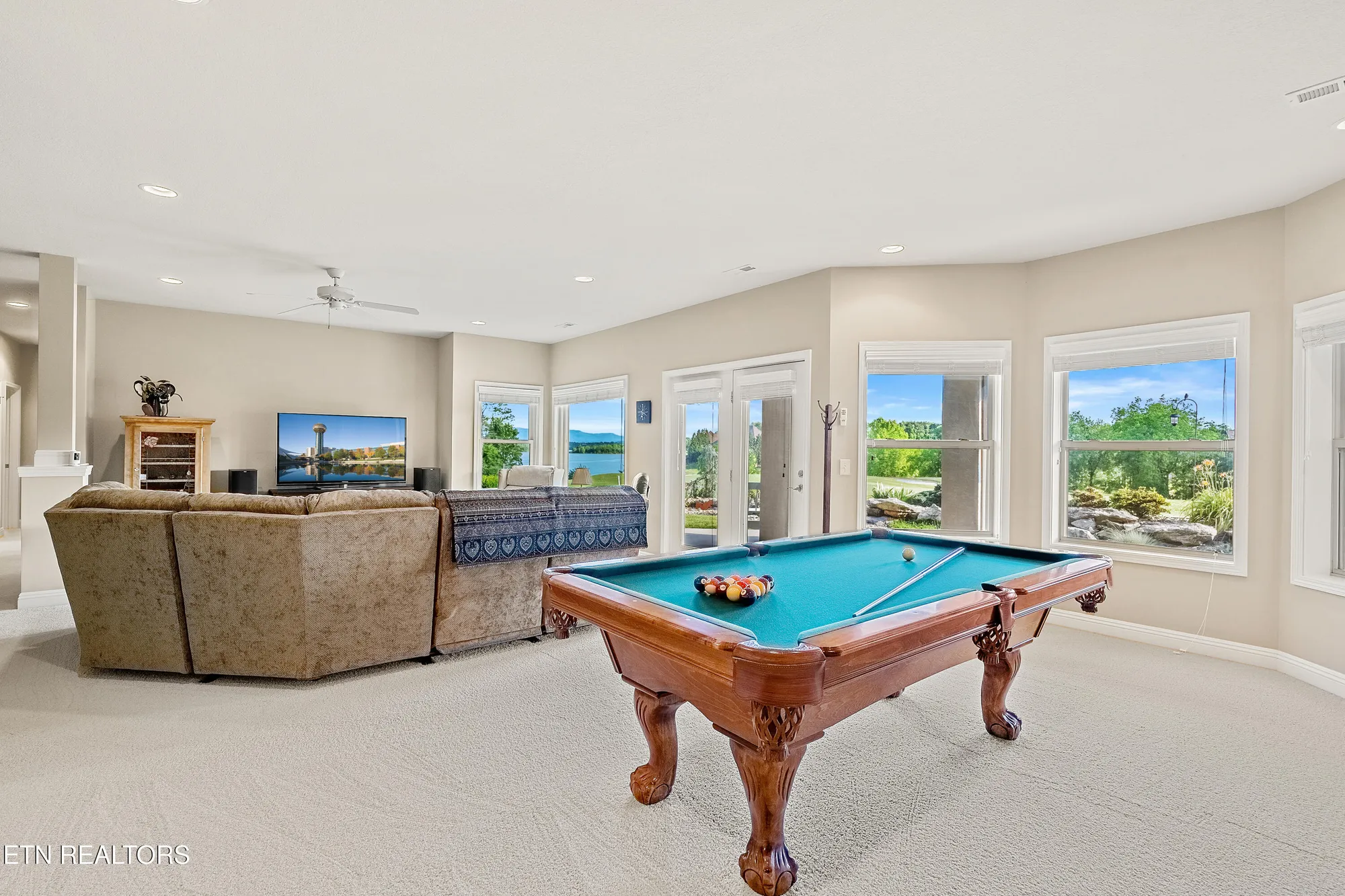 Property Slideshow image 31 of 46 | 170 blue jay ave, Vonore, TN, 37885