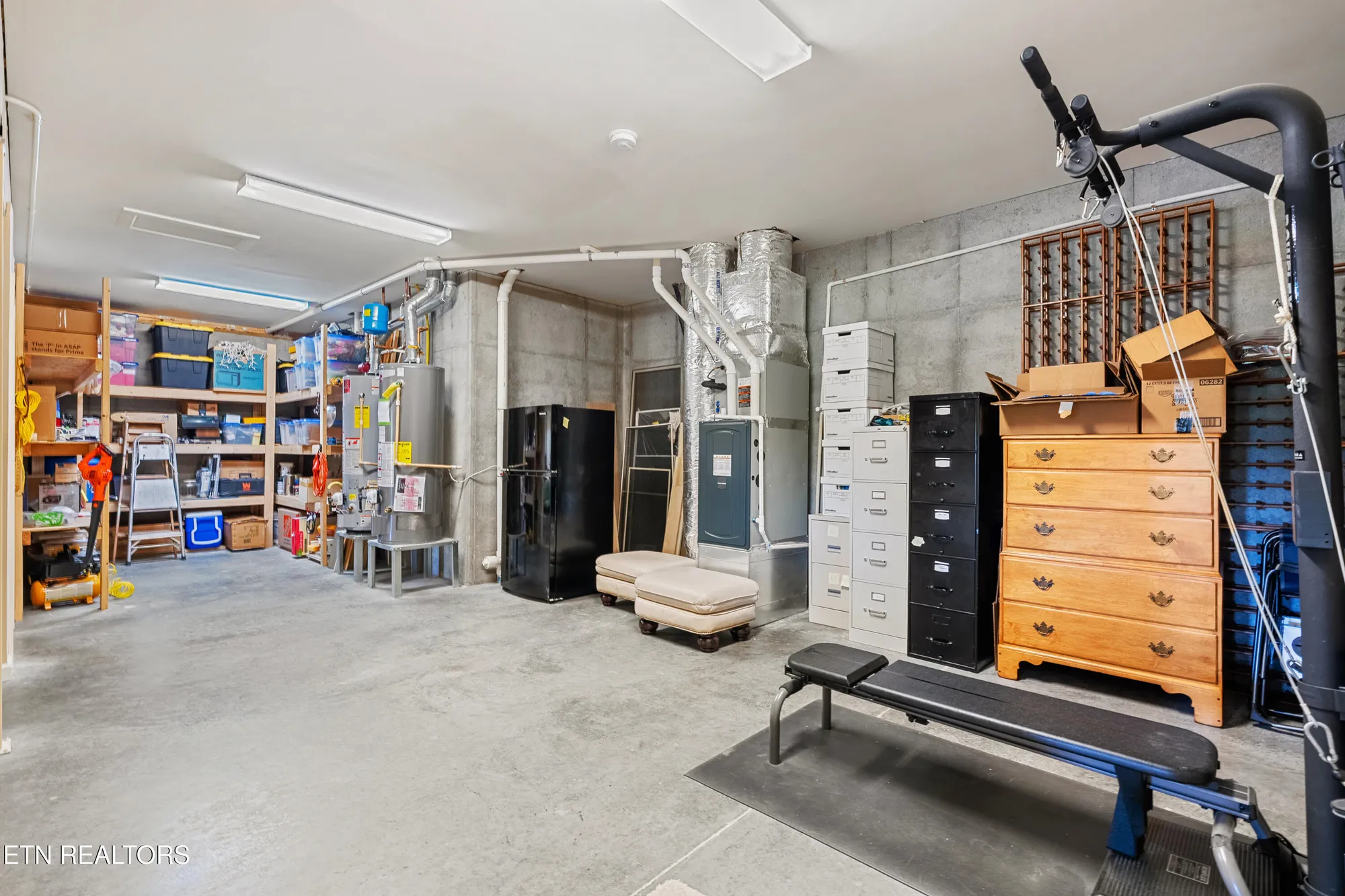 Property Slideshow image 38 of 46 | 170 blue jay ave, Vonore, TN, 37885