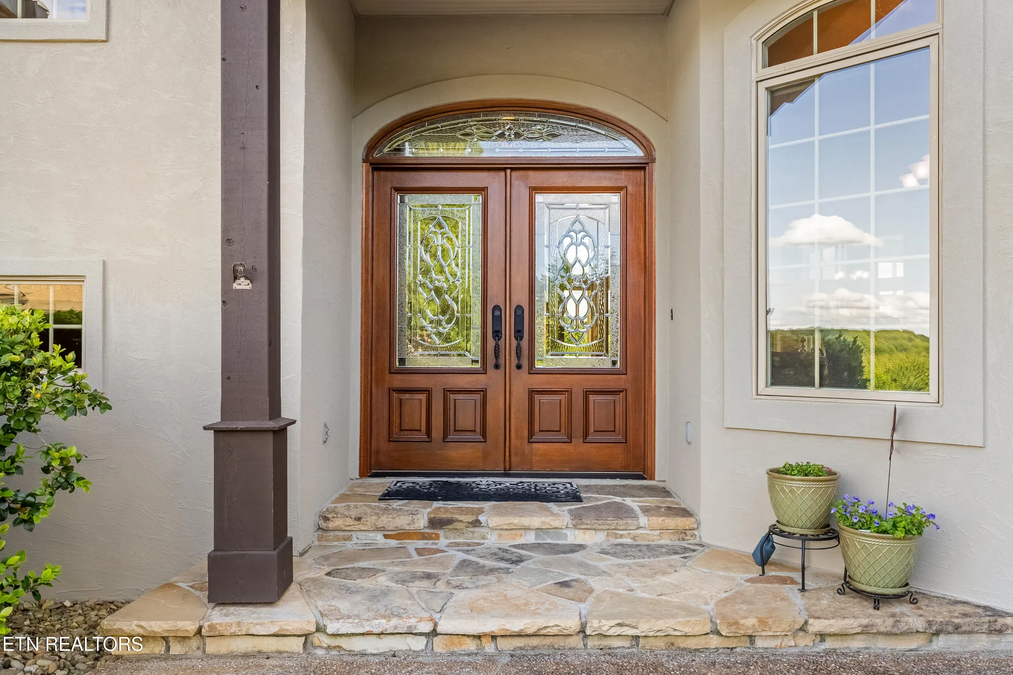 Property Slideshow image 6 of 46 | 170 blue jay ave, Vonore, TN, 37885