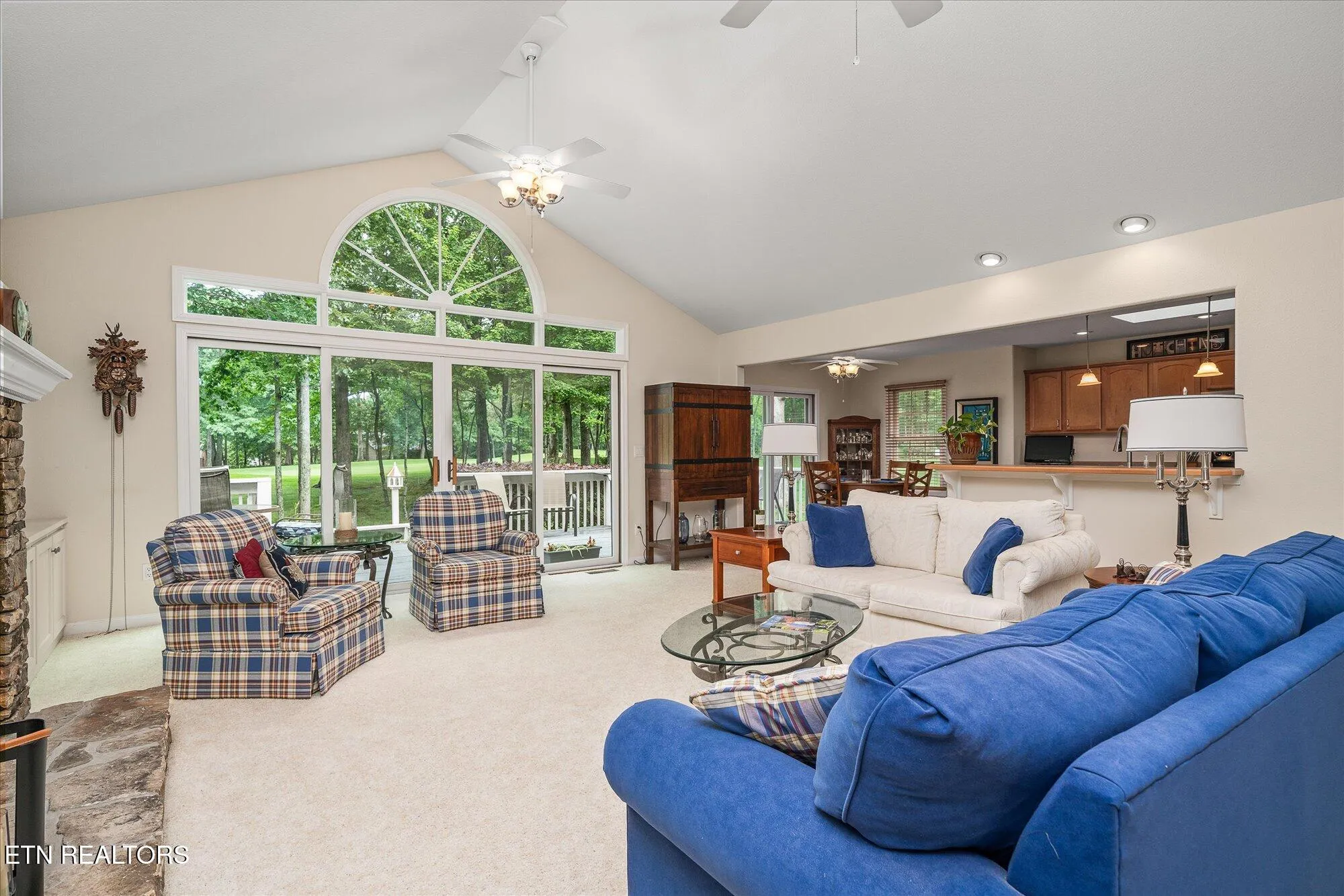 Property Slideshow image 14 of 47 | 21 lexham ct, Crossville, TN, 38558