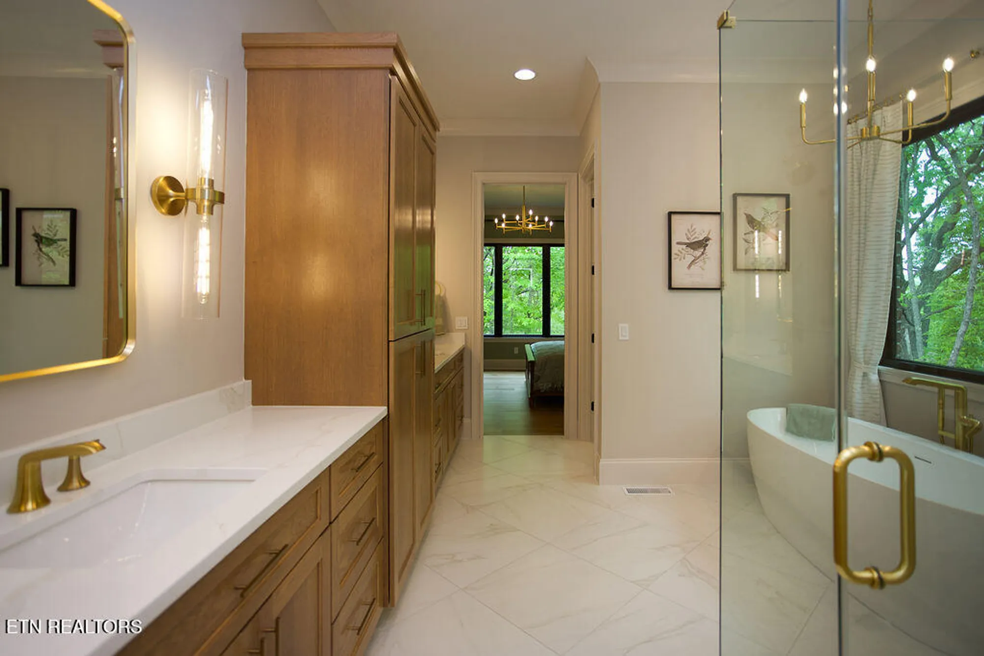 Property Slideshow image 19 of 35 | 268 stonehenge dr, Crossville, TN, 38558