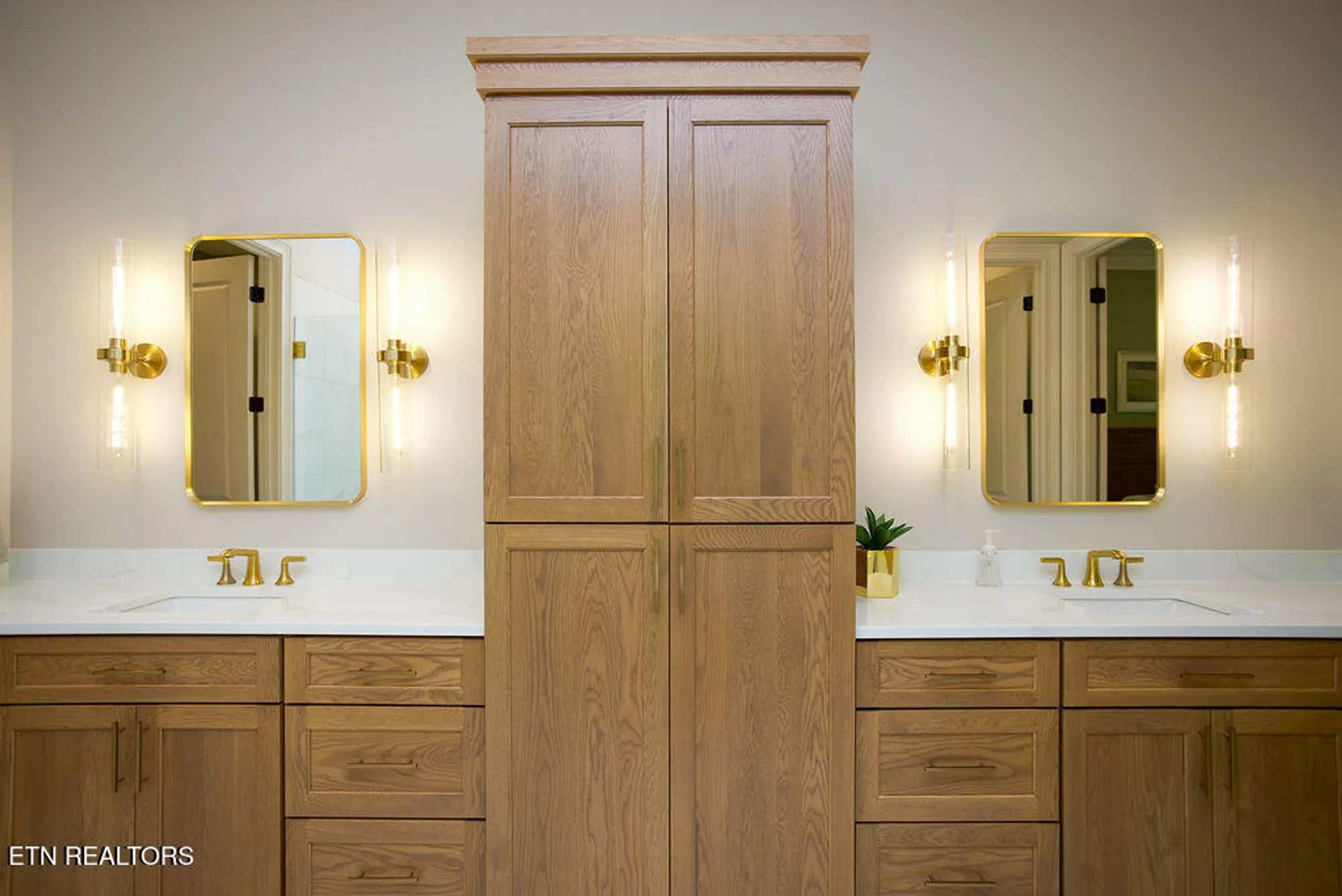 Property Slideshow image 22 of 35 | 268 stonehenge dr, Crossville, TN, 38558