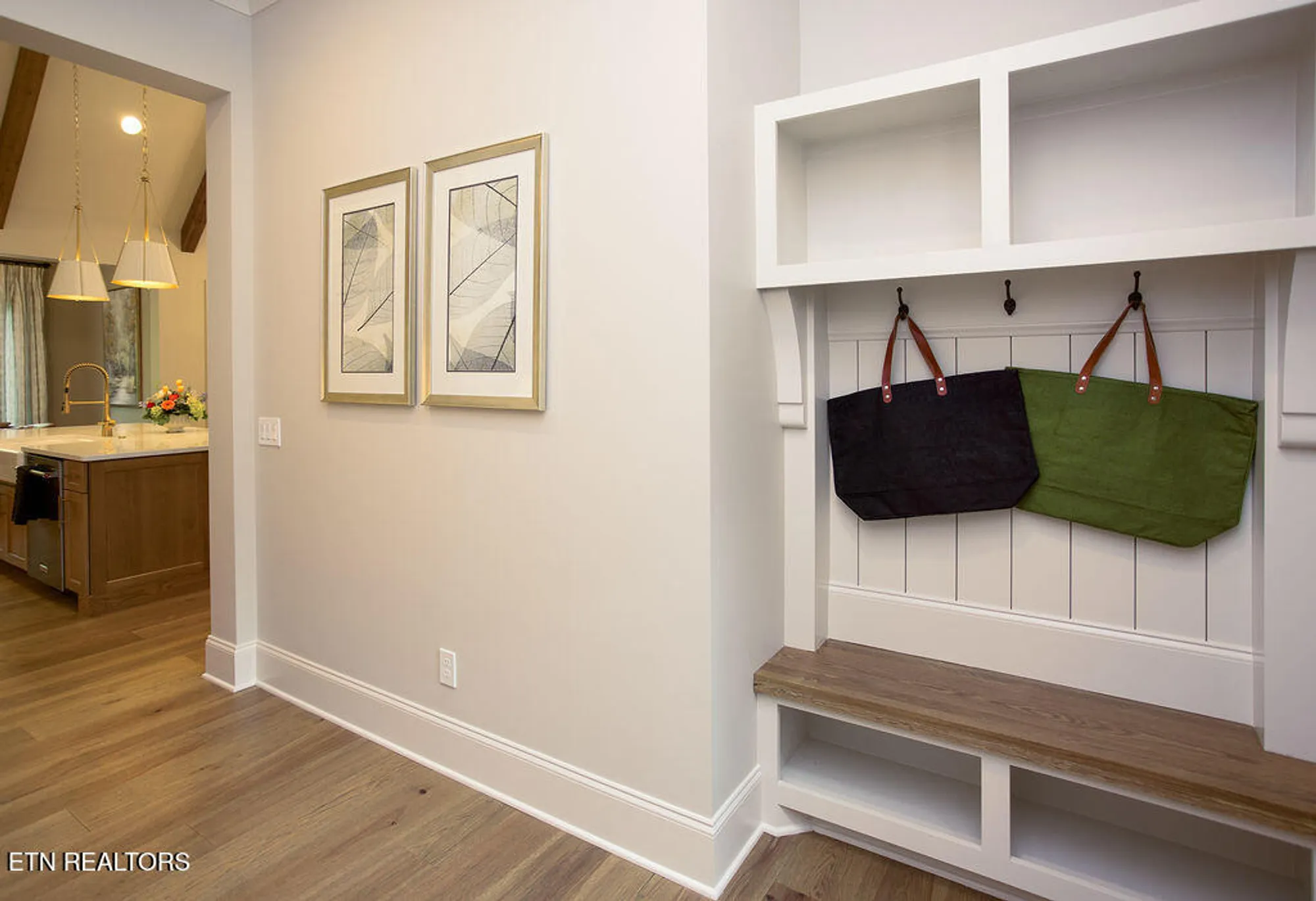 Property Slideshow image 15 of 35 | 268 stonehenge dr, Crossville, TN, 38558