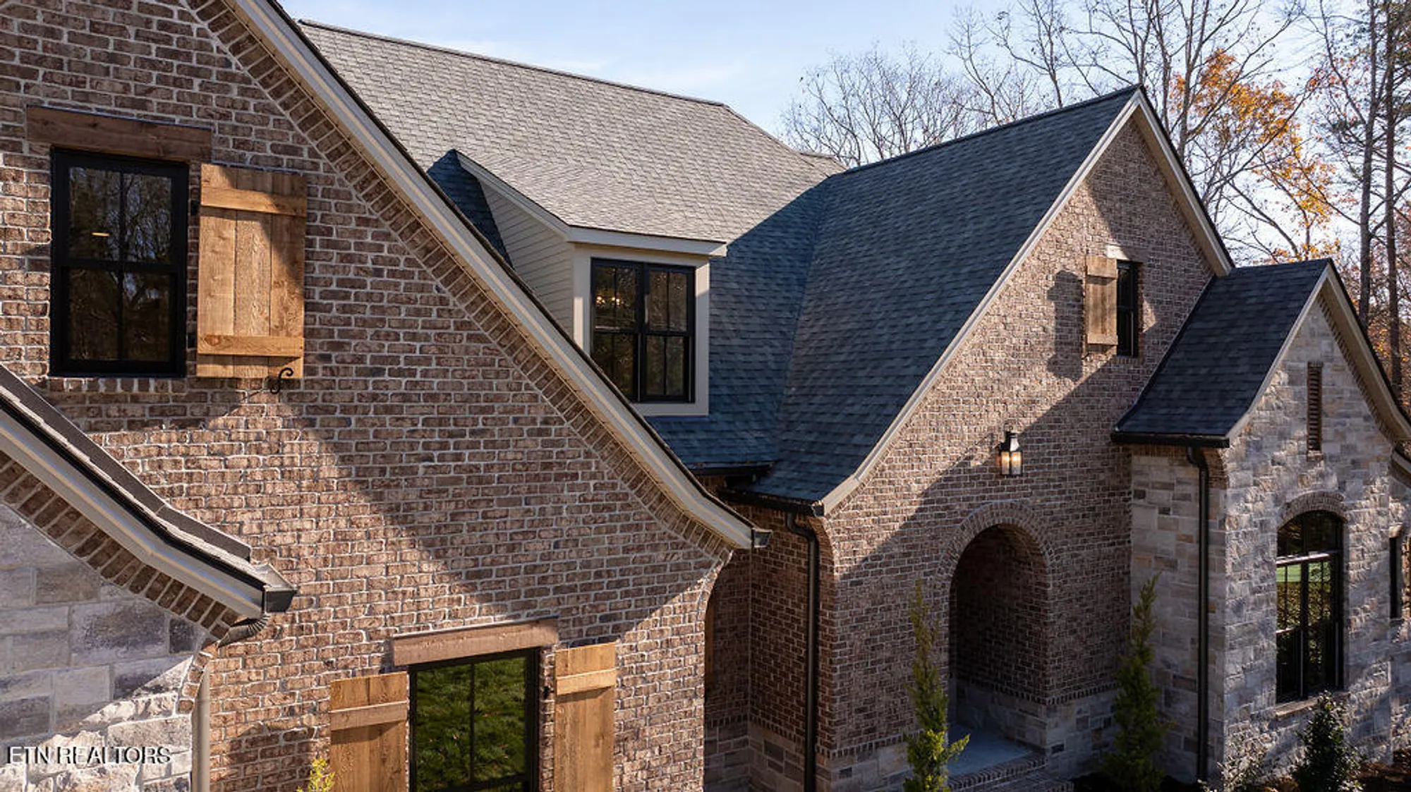 Property Slideshow image 3 of 35 | 268 stonehenge dr, Crossville, TN, 38558