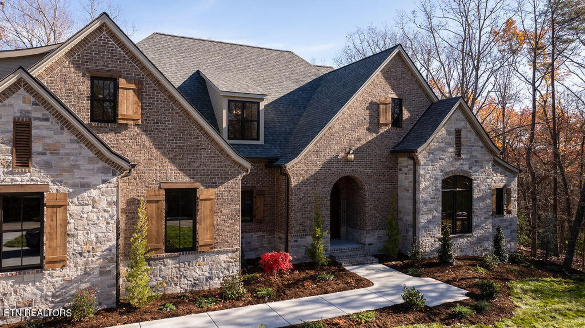 Property Slideshow image 4 of 35 | 268 stonehenge dr, Crossville, TN, 38558