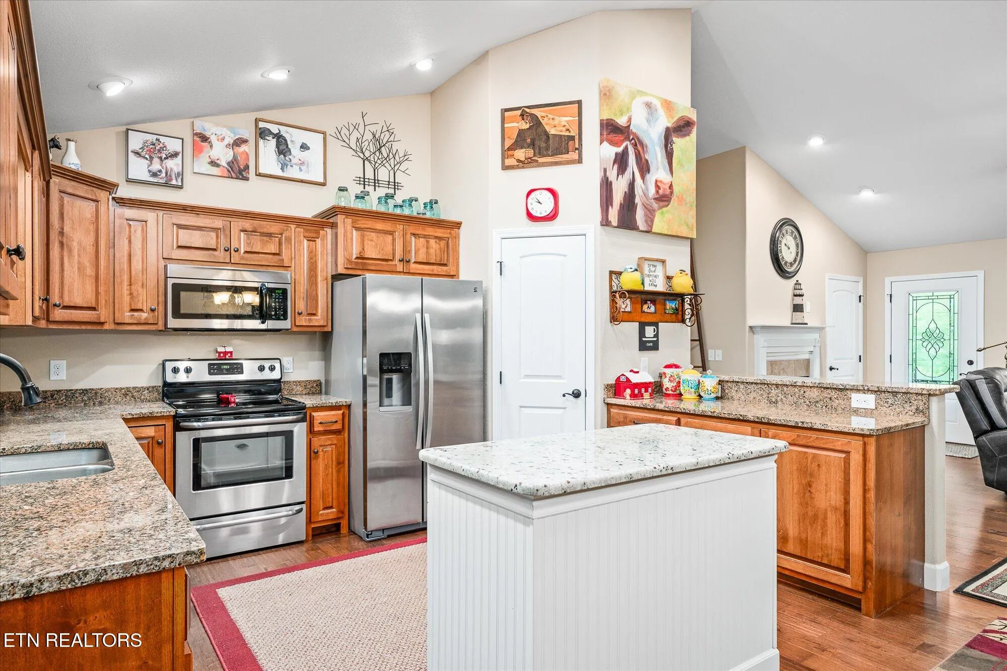 Property Slideshow image 19 of 60 | 130 folkstone rd, Crossville, TN, 38558