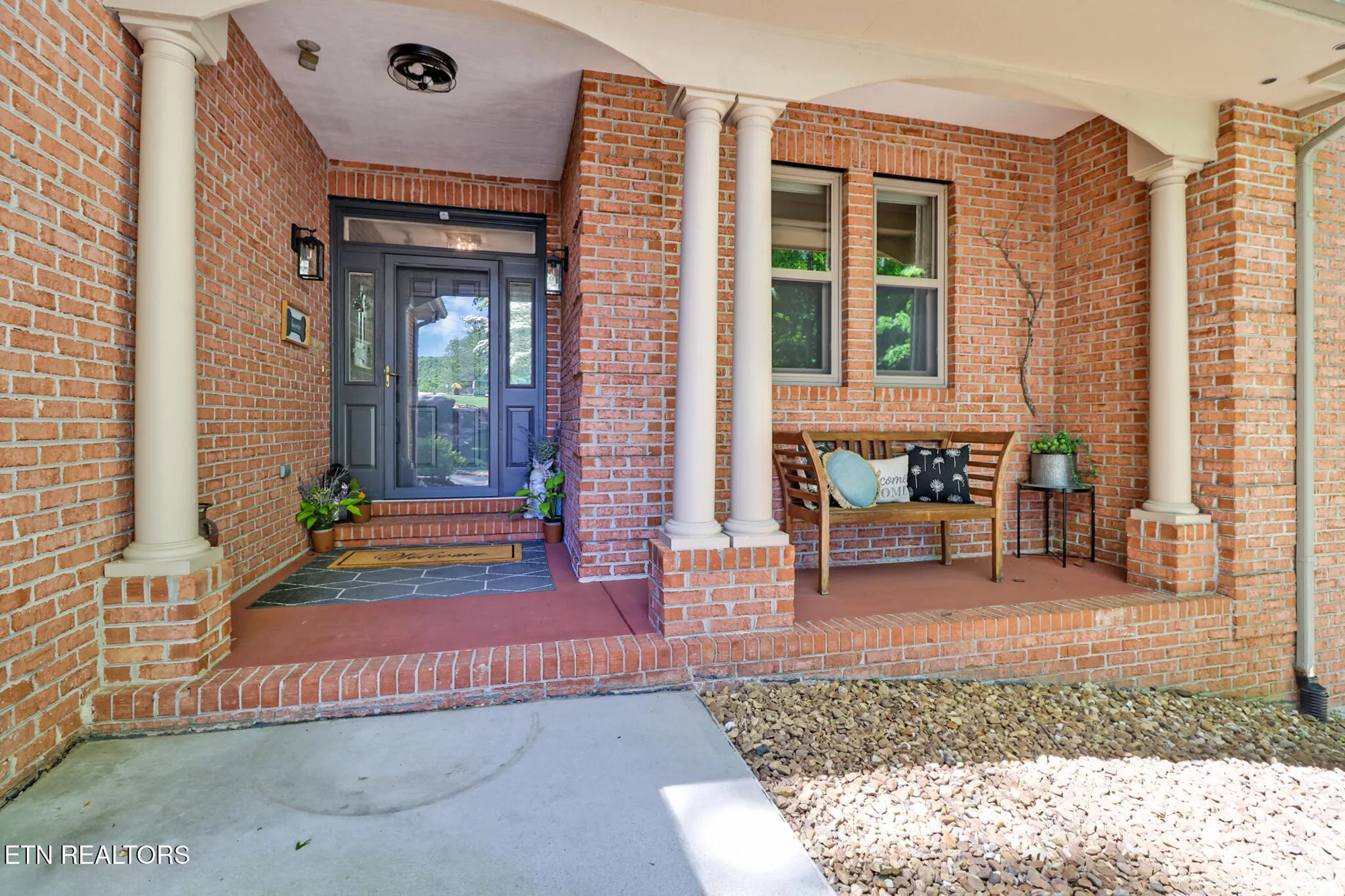 Property Slideshow image 4 of 60 | 15 quill ct, Crossville, TN, 38558