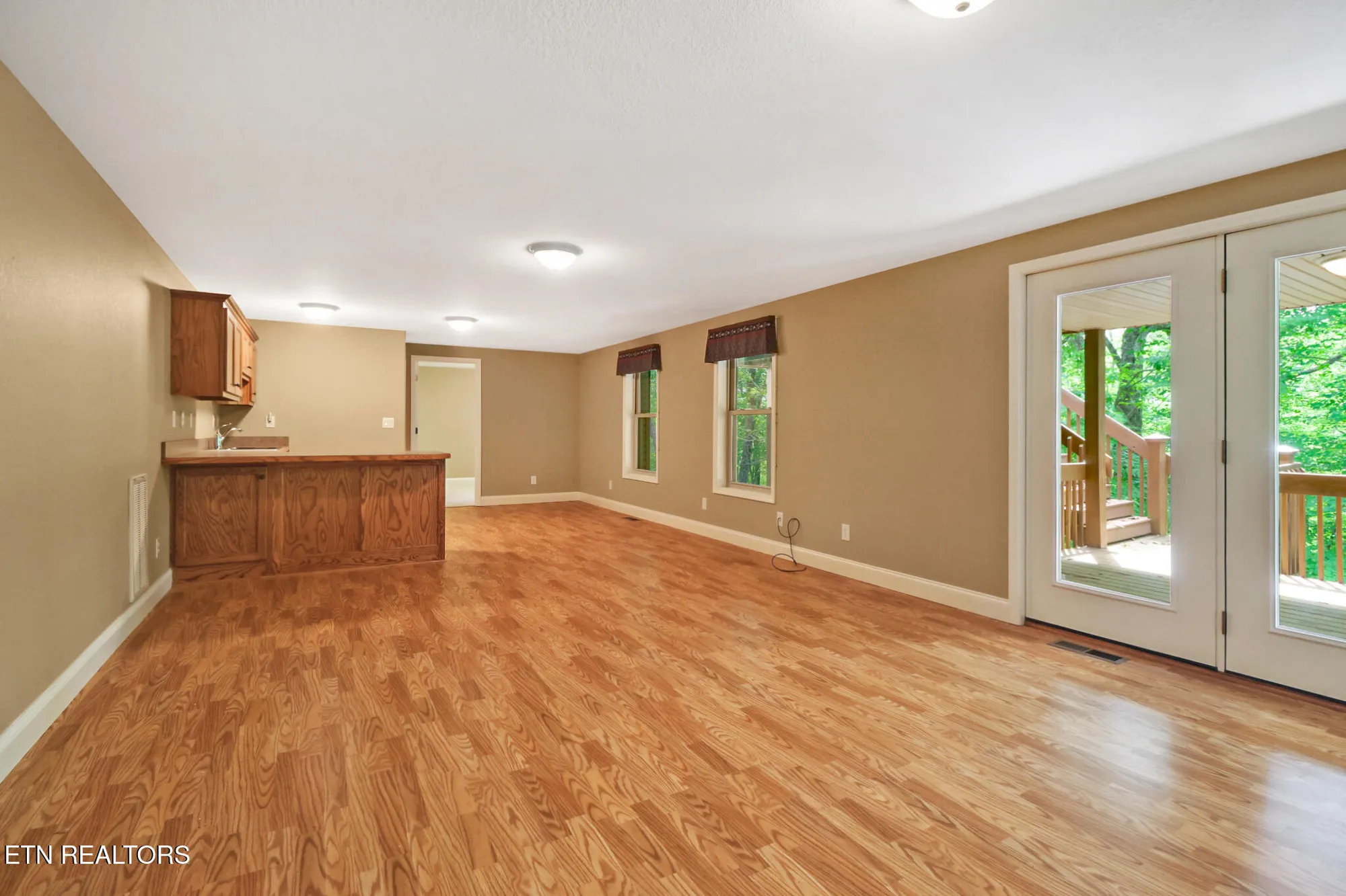 Property Slideshow image 38 of 63 | 124 lynhurst dr, Crossville, TN, 38558