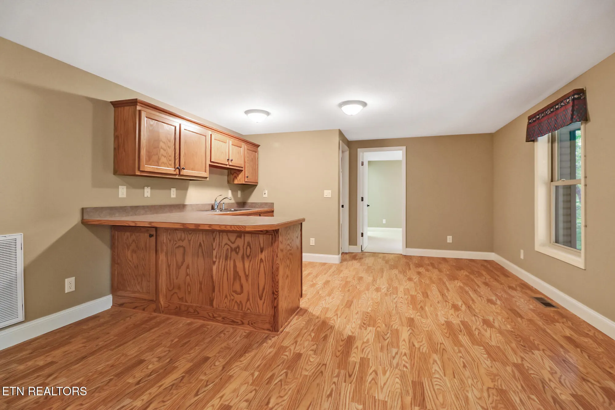 Property Slideshow image 40 of 63 | 124 lynhurst dr, Crossville, TN, 38558