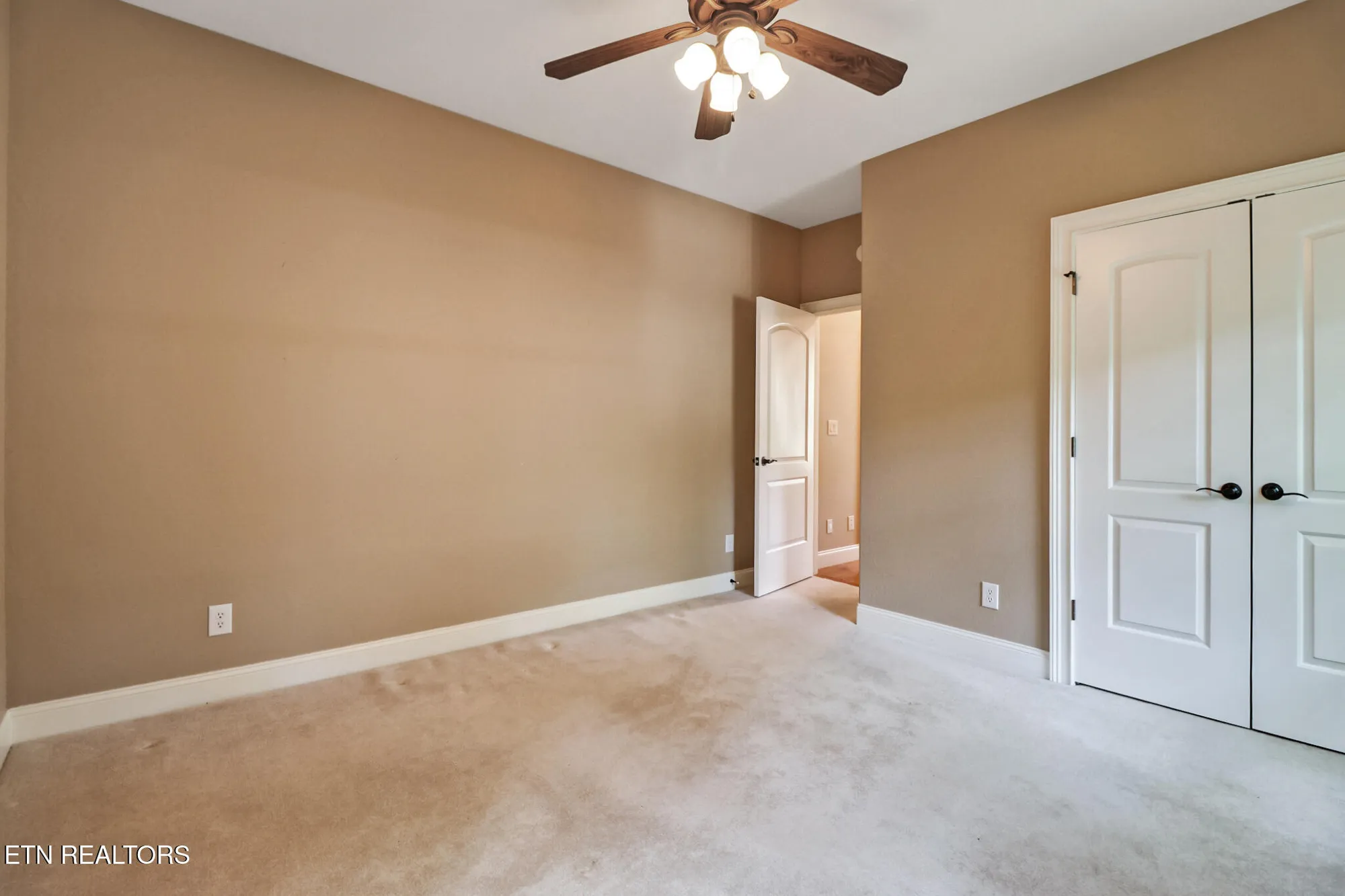 Property Slideshow image 30 of 63 | 124 lynhurst dr, Crossville, TN, 38558