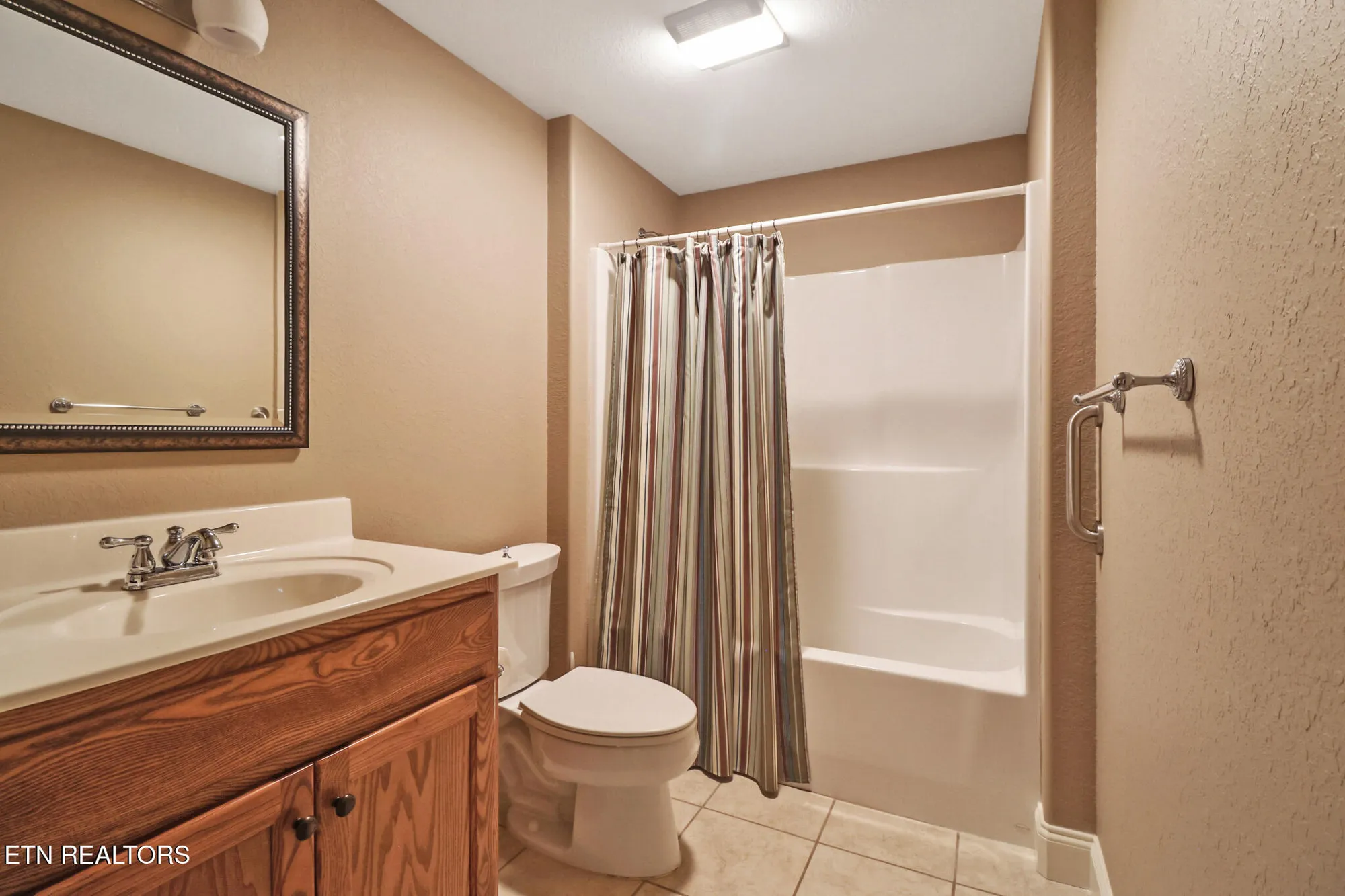 Property Slideshow image 44 of 63 | 124 lynhurst dr, Crossville, TN, 38558