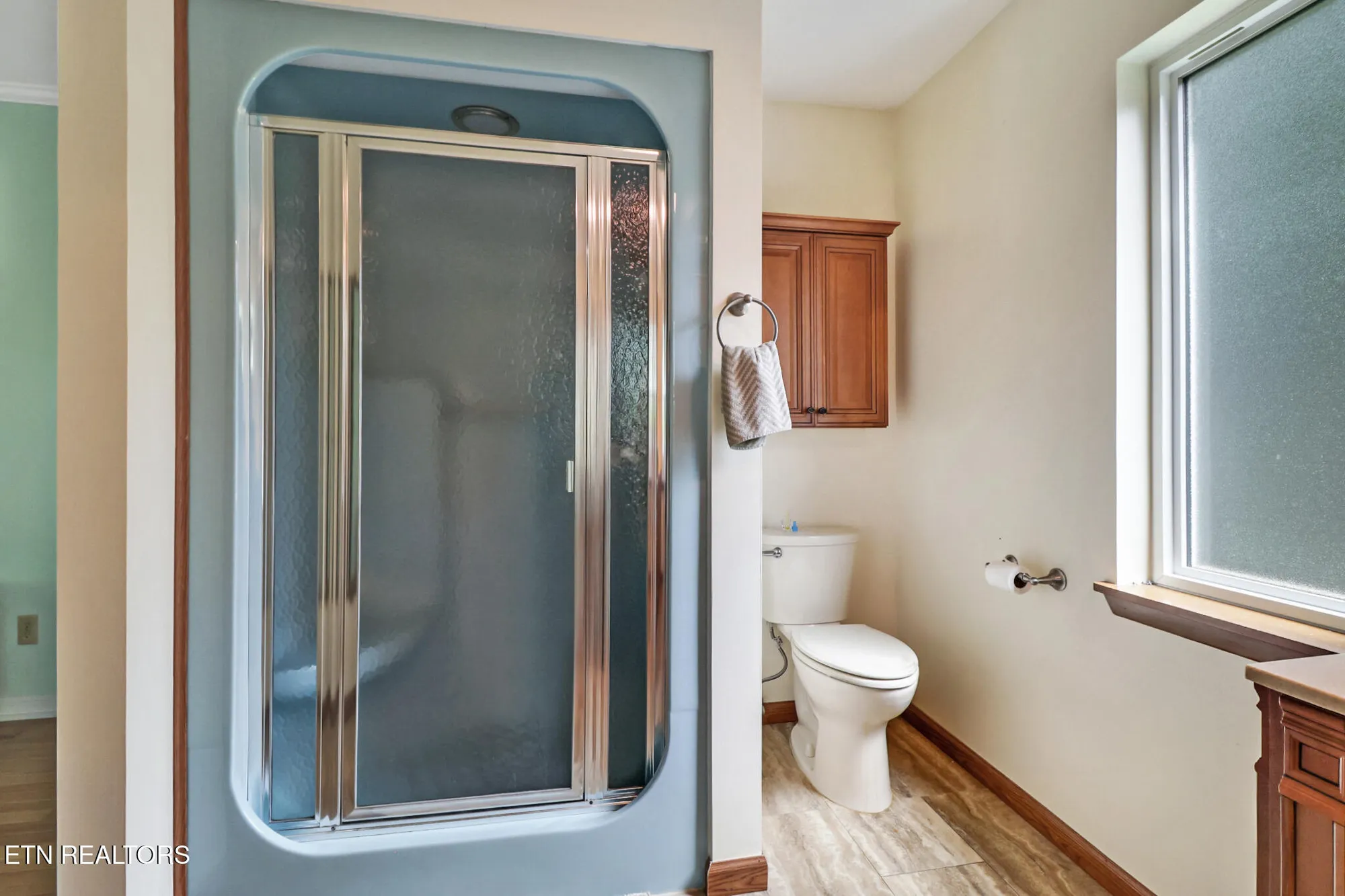 Property Slideshow image 17 of 37 | 27 brambleton ct, Crossville, TN, 38558