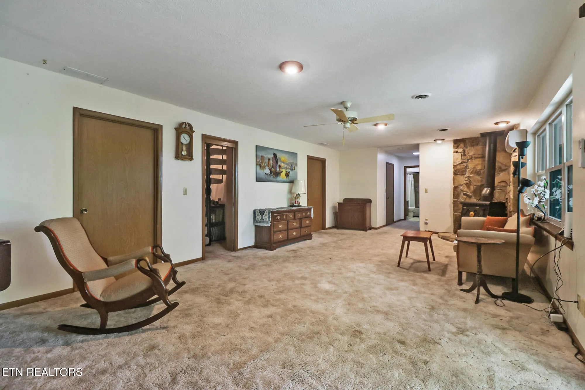 Property Slideshow image 21 of 37 | 27 brambleton ct, Crossville, TN, 38558