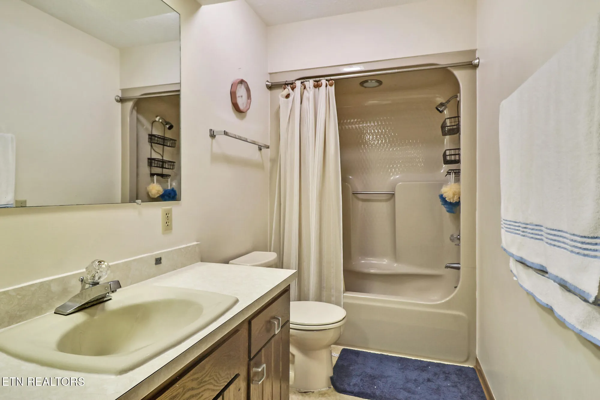 Property Slideshow image 26 of 37 | 27 brambleton ct, Crossville, TN, 38558