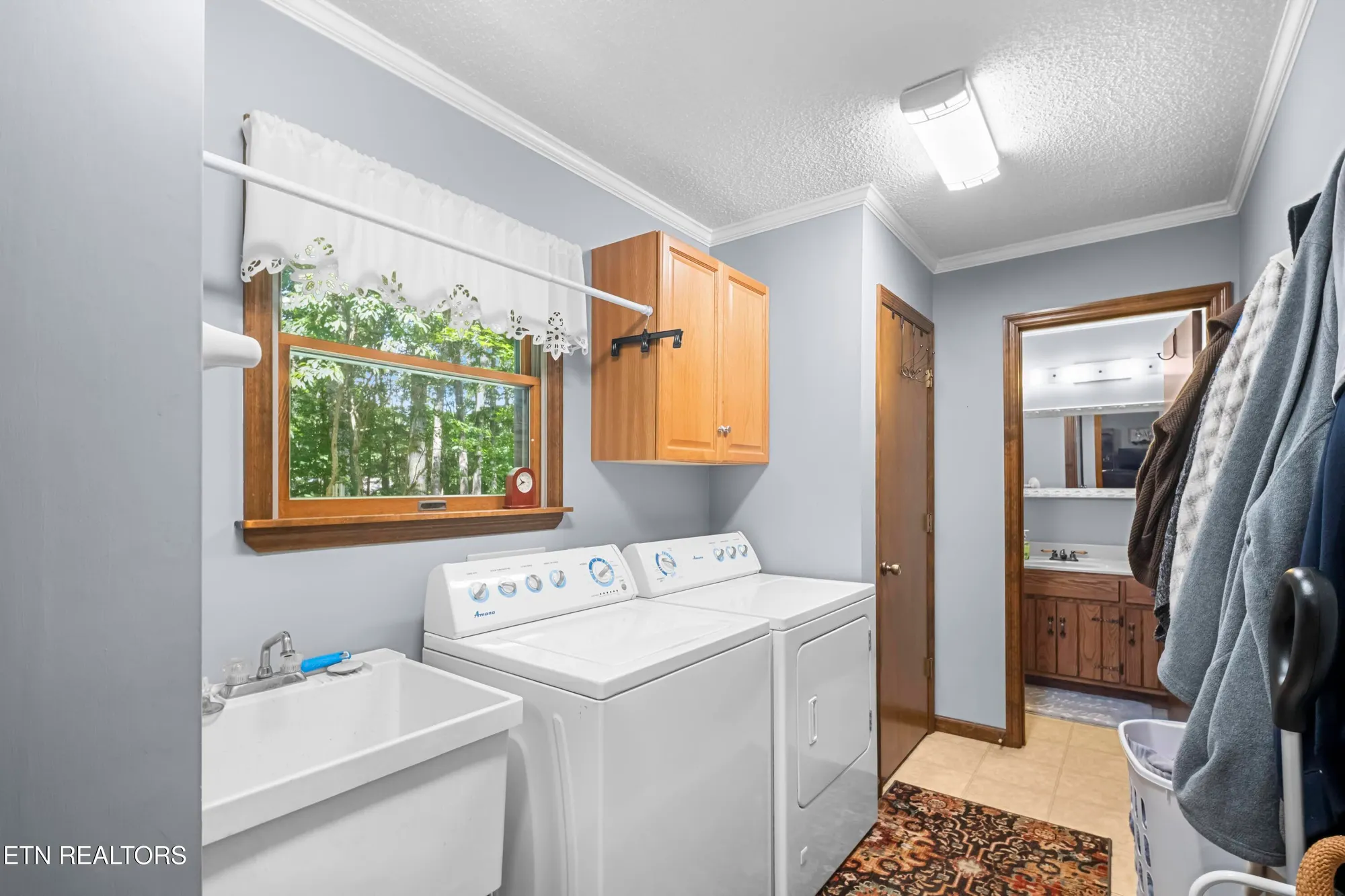 Property Slideshow image 11 of 46 | 122 glenwood dr, Crossville, TN, 38558