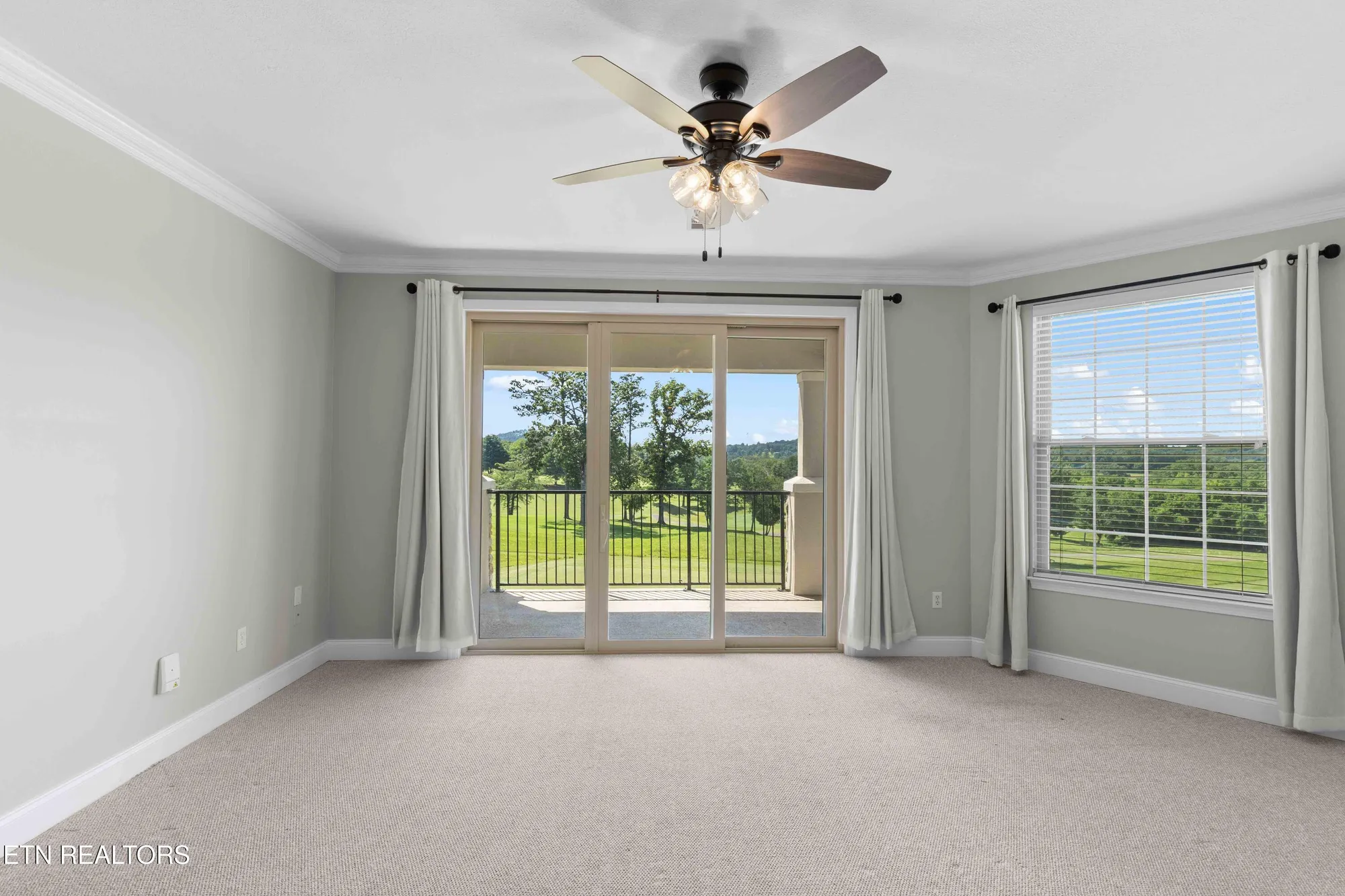 Property Slideshow image 6 of 29 | 565 rarity bay pkwy 205, Vonore, TN, 37885