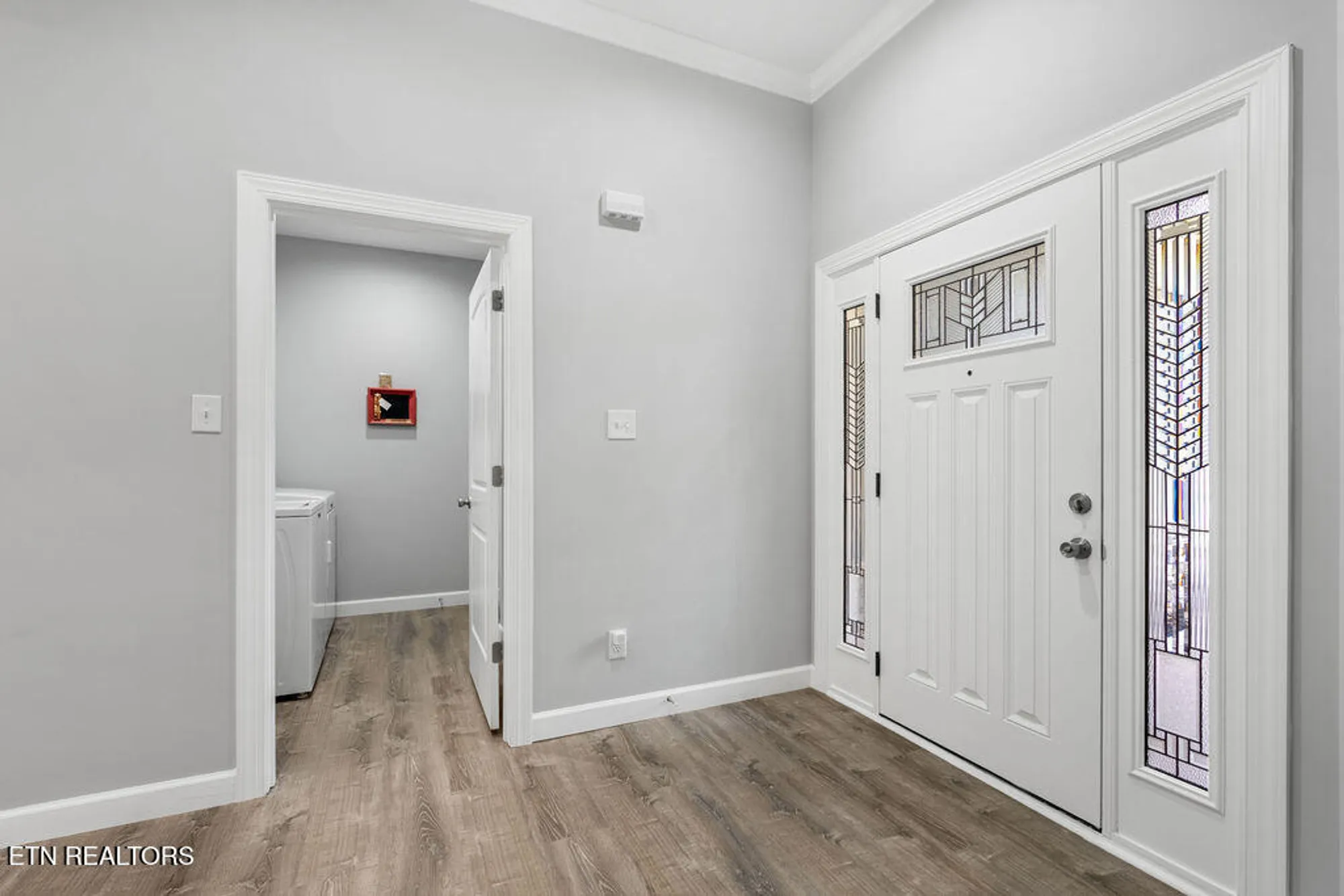 Property Slideshow image 10 of 41 | 425 cheeyo pl, Loudon, TN, 37774