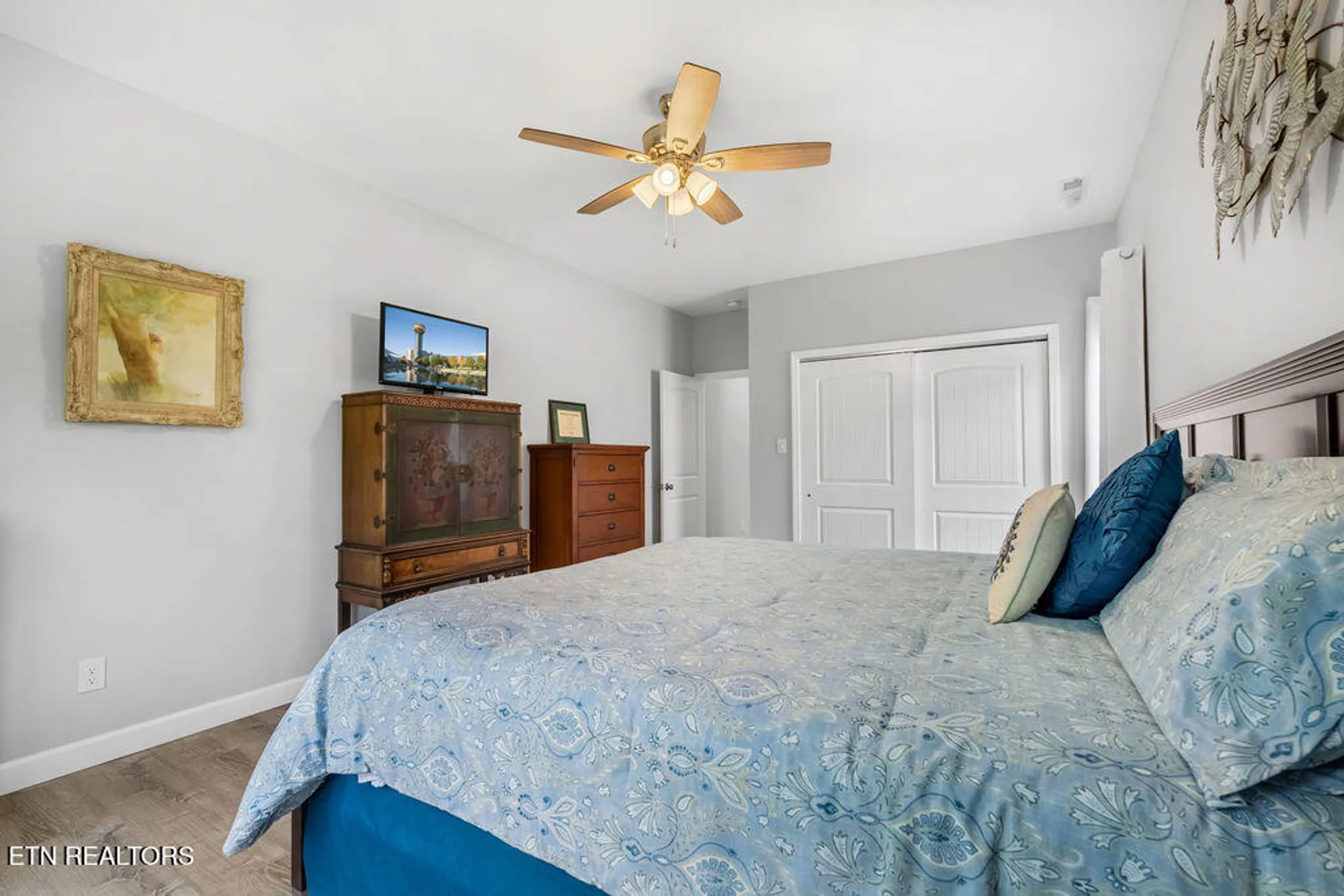 Property Slideshow image 36 of 41 | 425 cheeyo pl, Loudon, TN, 37774