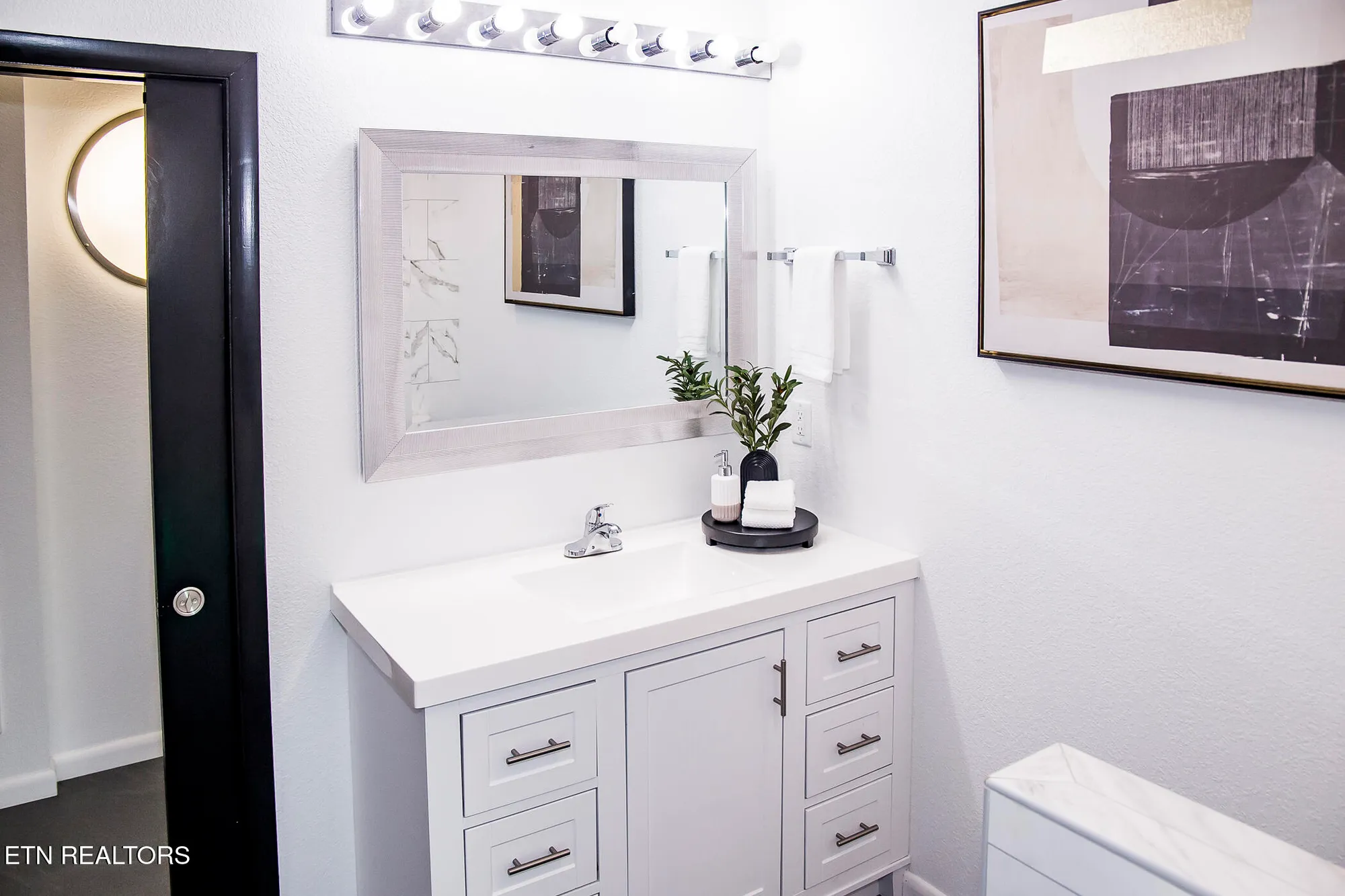 Property Slideshow image 40 of 60 | 194 forest view dr, Crossville, TN, 38558