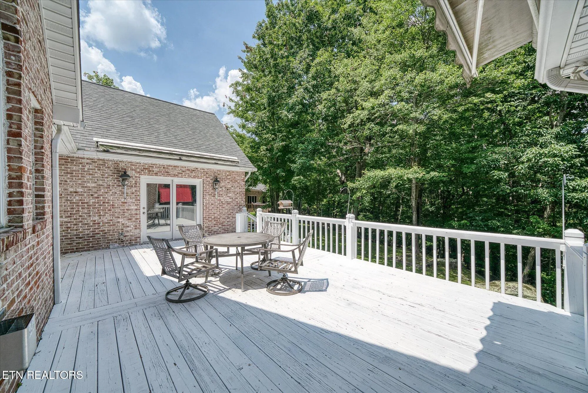 Property Slideshow image 17 of 62 | 126 markham ln, Crossville, TN, 38558