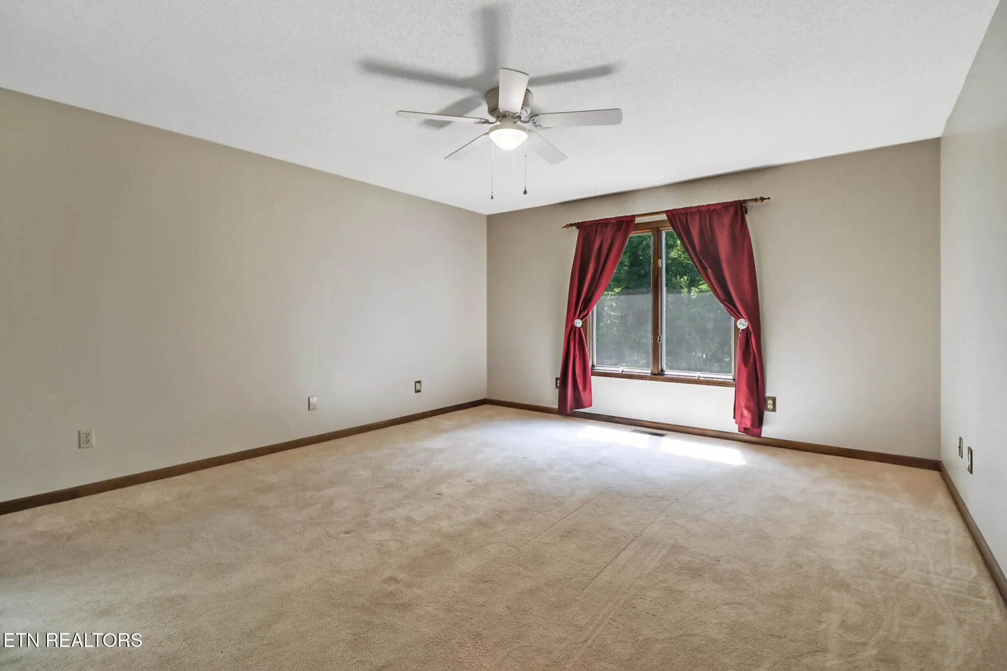 Property Slideshow image 17 of 39 | 101 walden ridge dr, Crossville, TN, 38558