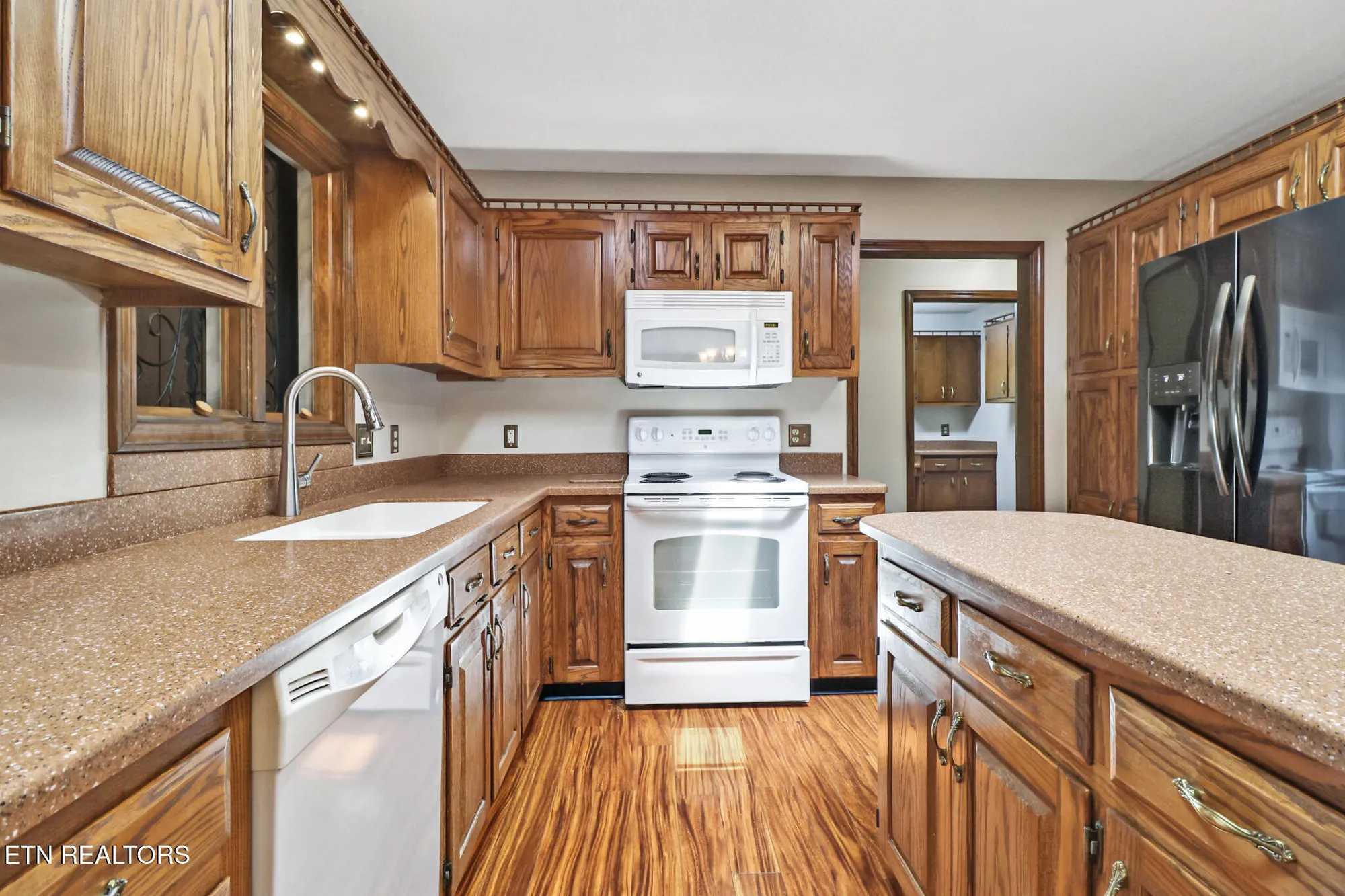 Property Slideshow image 12 of 39 | 101 walden ridge dr, Crossville, TN, 38558