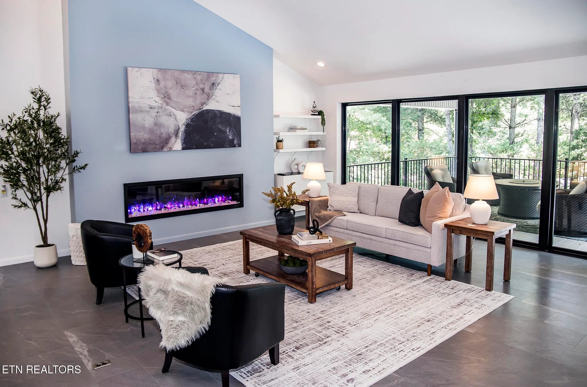 Property Slideshow image 12 of 60 | 194 forest view dr, Crossville, TN, 38558