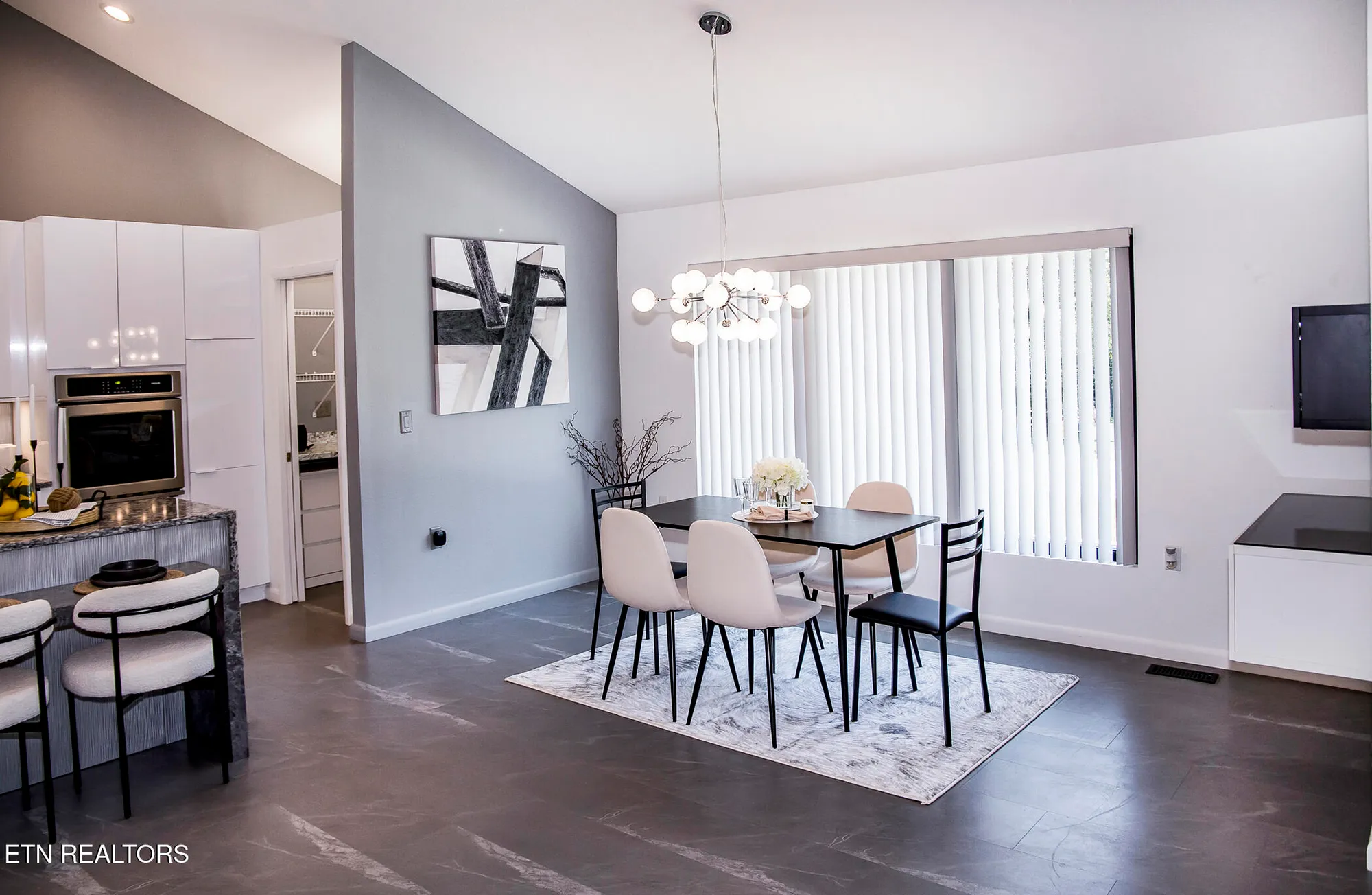 Property Slideshow image 13 of 60 | 194 forest view dr, Crossville, TN, 38558