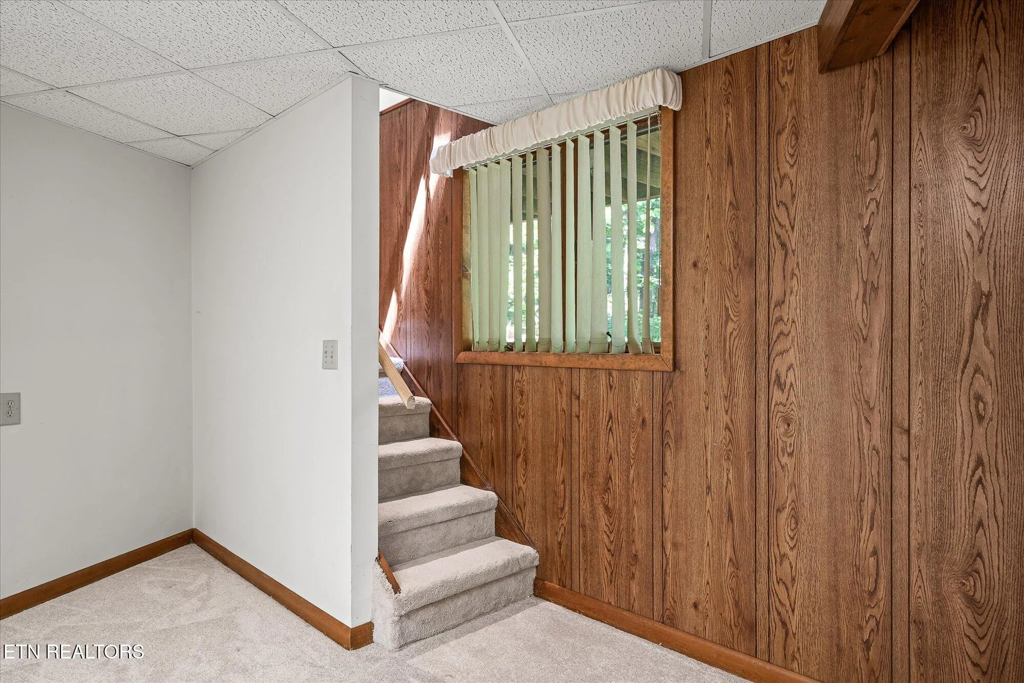 Property Slideshow image 36 of 52 | 11 londell ct, Crossville, TN, 38558