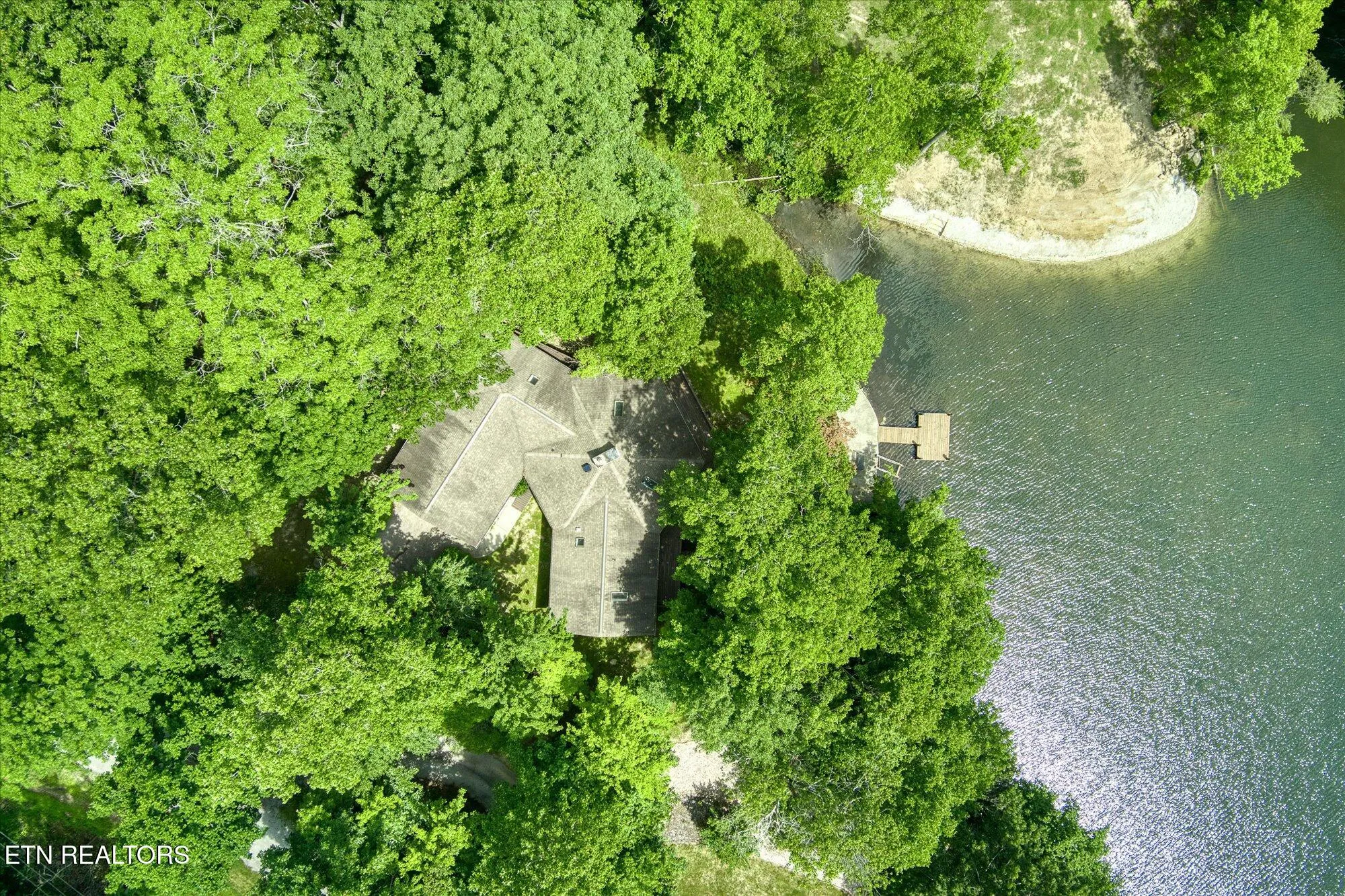 Property Slideshow image 44 of 52 | 11 londell ct, Crossville, TN, 38558