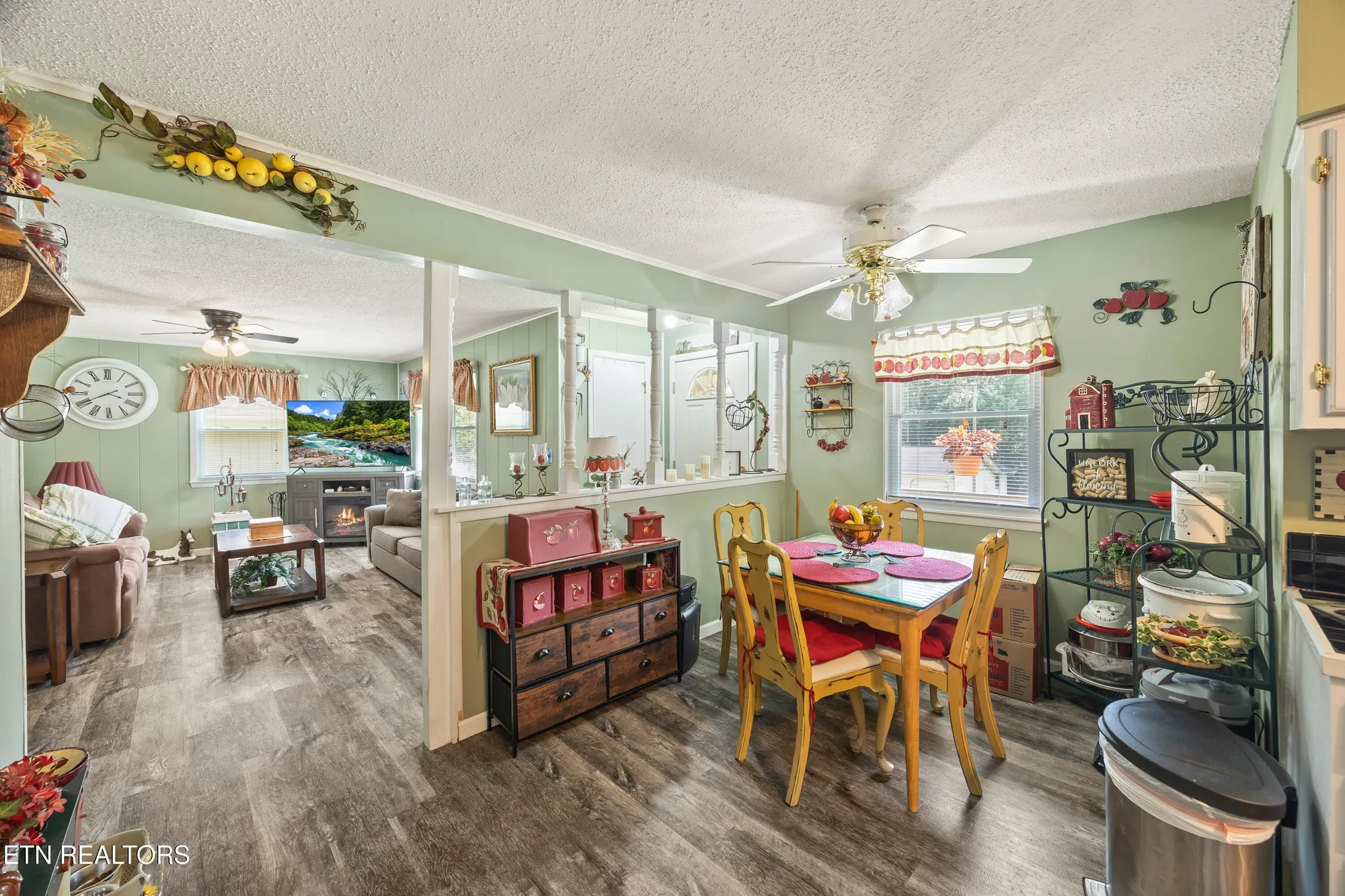 Property Slideshow image 14 of 25 | 137 jasper dr, Crossville, TN, 38558