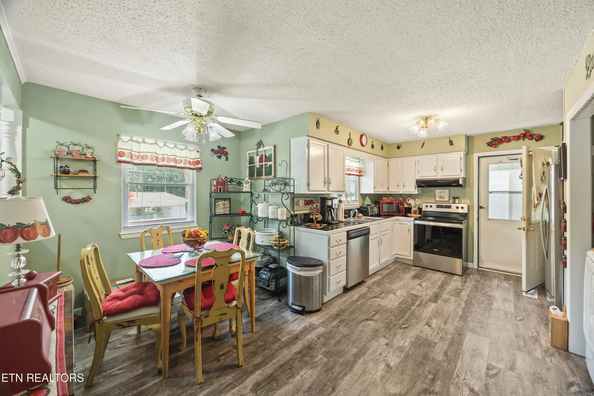 Property Slideshow image 10 of 25 | 137 jasper dr, Crossville, TN, 38558