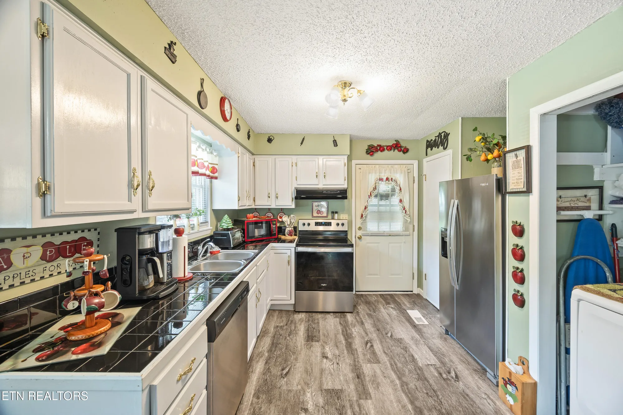 Property Slideshow image 12 of 25 | 137 jasper dr, Crossville, TN, 38558