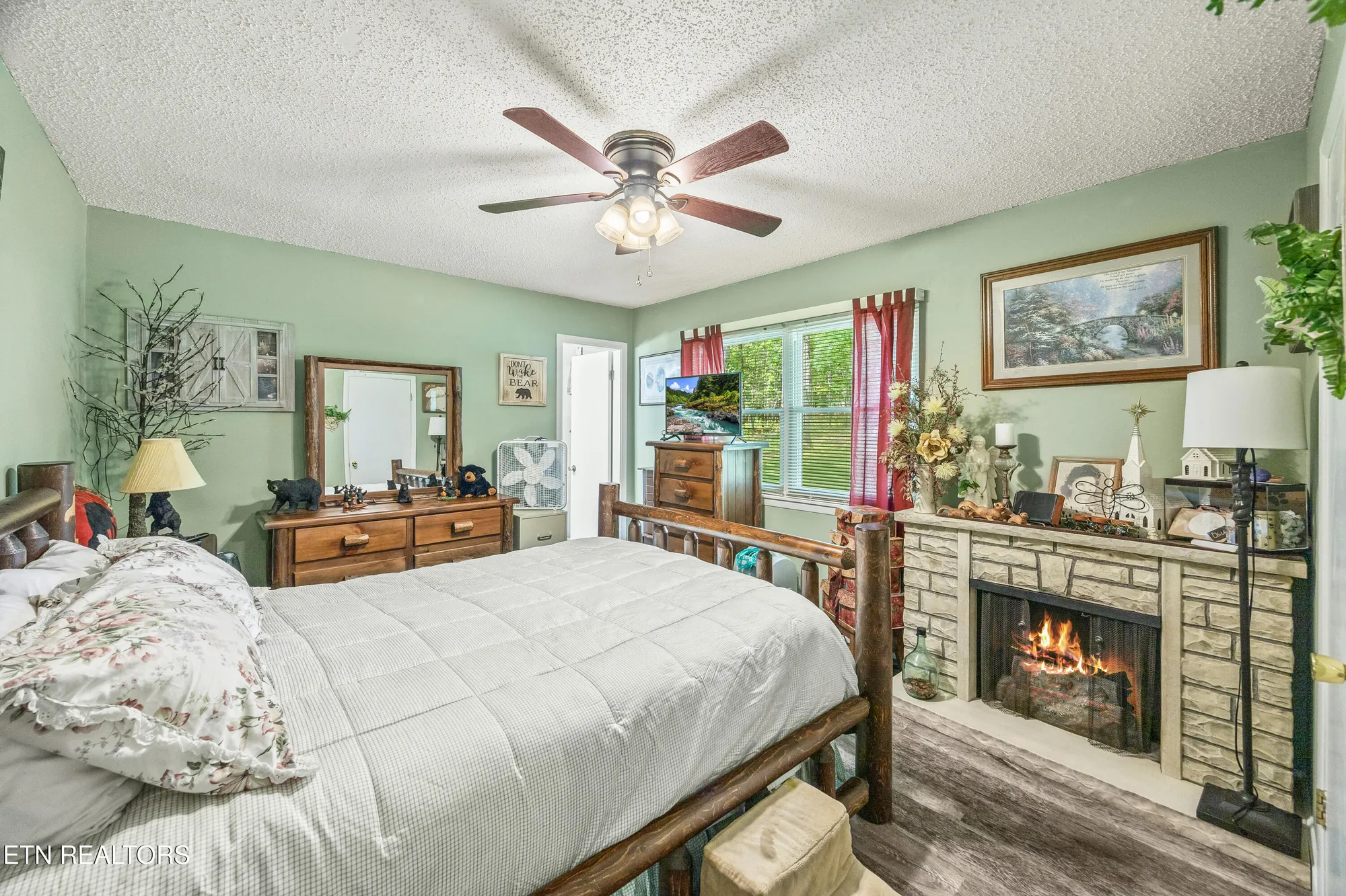 Property Slideshow image 19 of 25 | 137 jasper dr, Crossville, TN, 38558