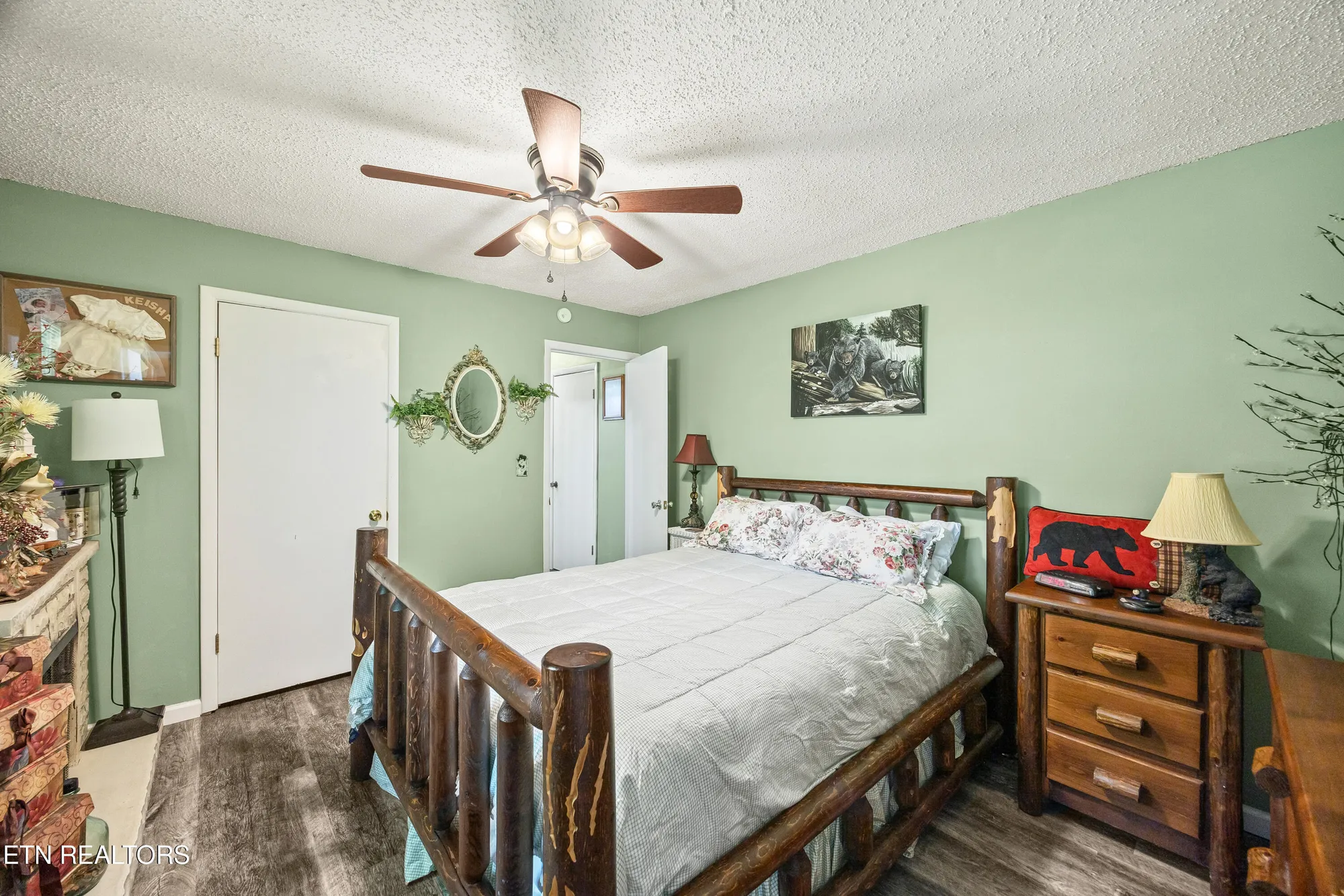 Property Slideshow image 20 of 25 | 137 jasper dr, Crossville, TN, 38558