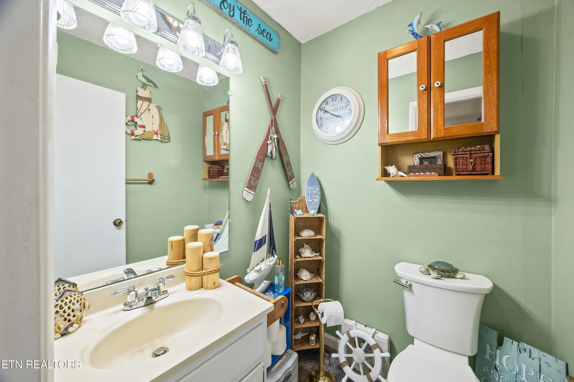 Property Slideshow image 24 of 25 | 137 jasper dr, Crossville, TN, 38558