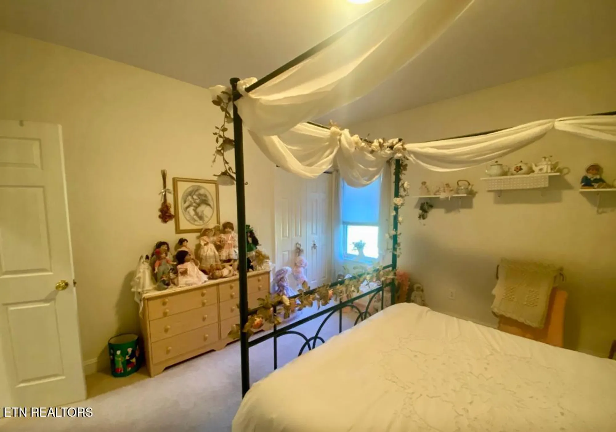 Property Slideshow image 19 of 20 | 115 kiowa way, Loudon, TN, 37774