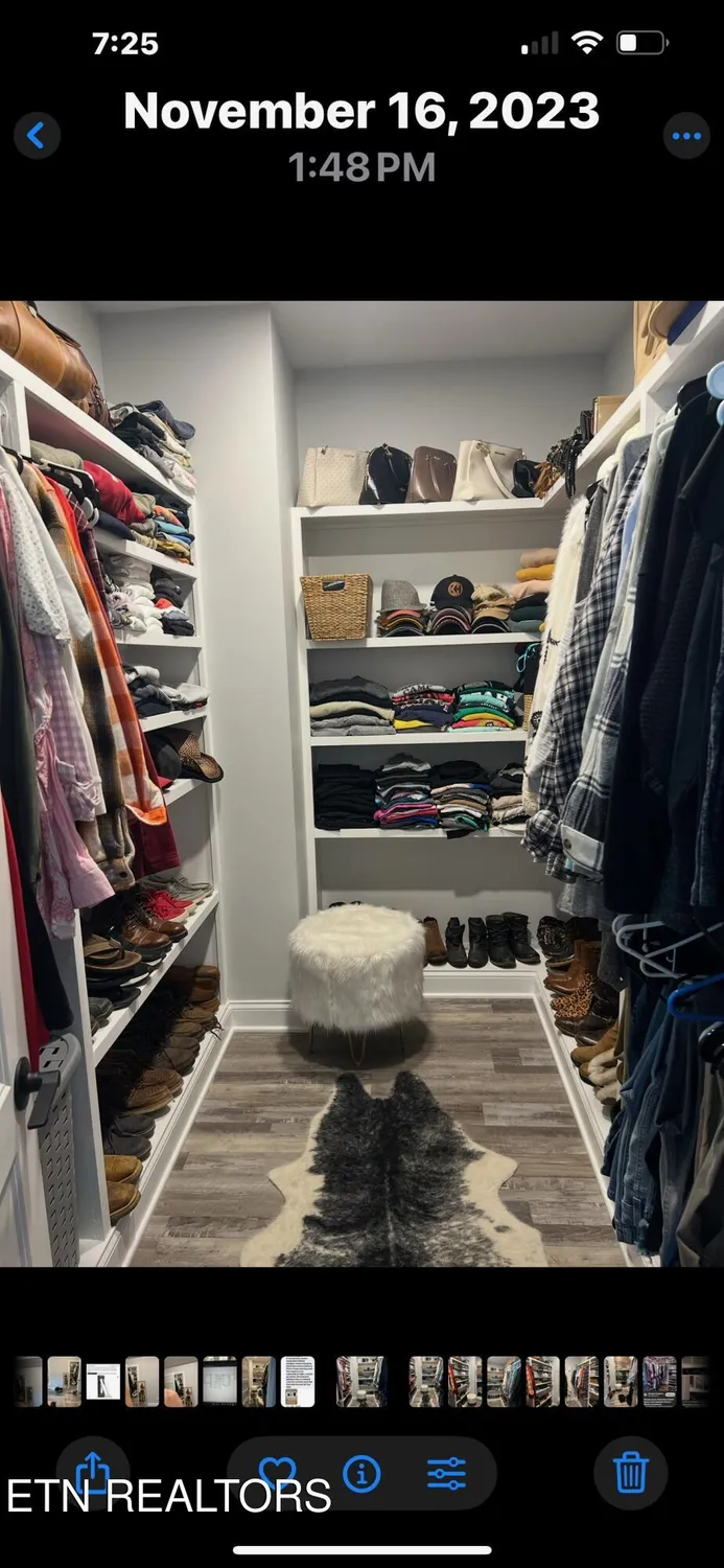 Property Slideshow image 27 of 36 | 140 elokwa way, Loudon, TN, 37774