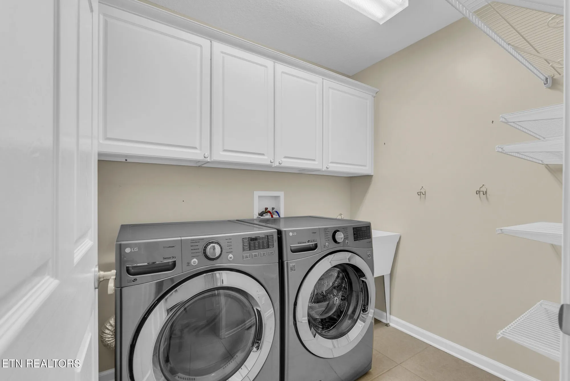 Property Slideshow image 18 of 29 | 25 bacham ln, Crossville, TN, 38558