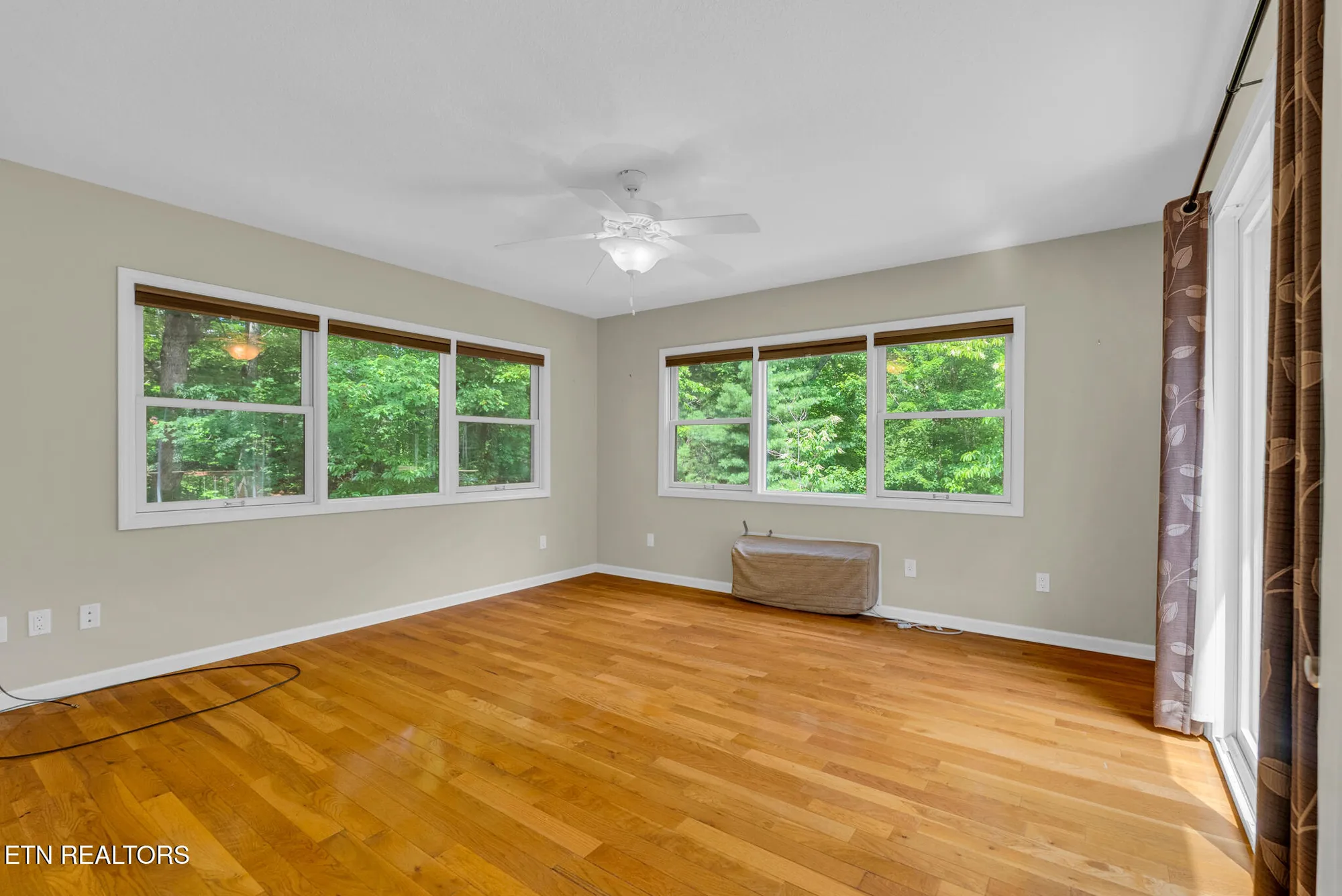 Property Slideshow image 20 of 29 | 25 bacham ln, Crossville, TN, 38558