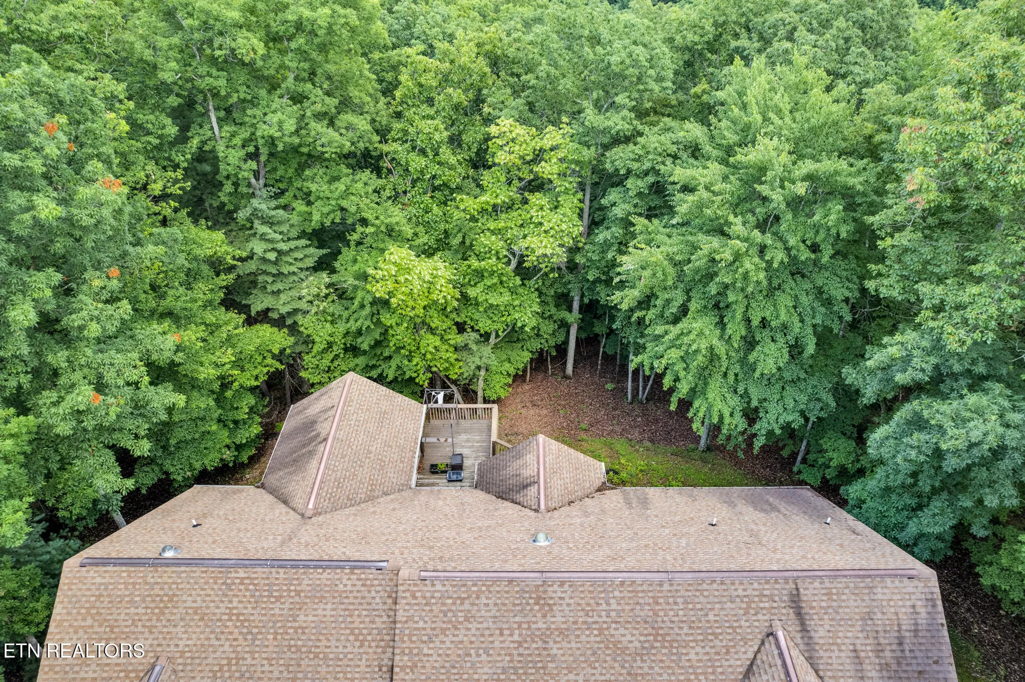 Property Slideshow image 28 of 29 | 25 bacham ln, Crossville, TN, 38558