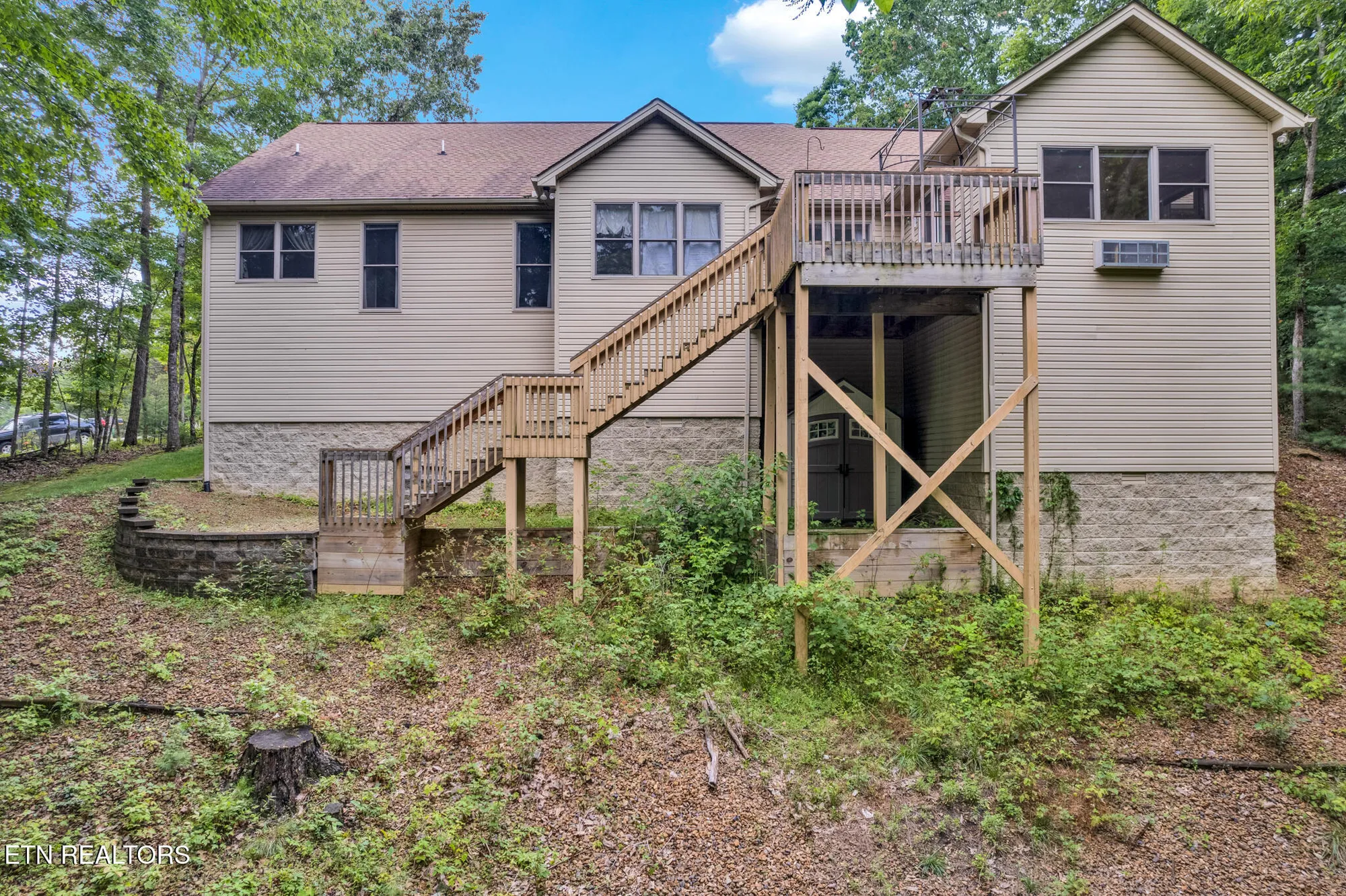 Property Slideshow image 27 of 29 | 25 bacham ln, Crossville, TN, 38558