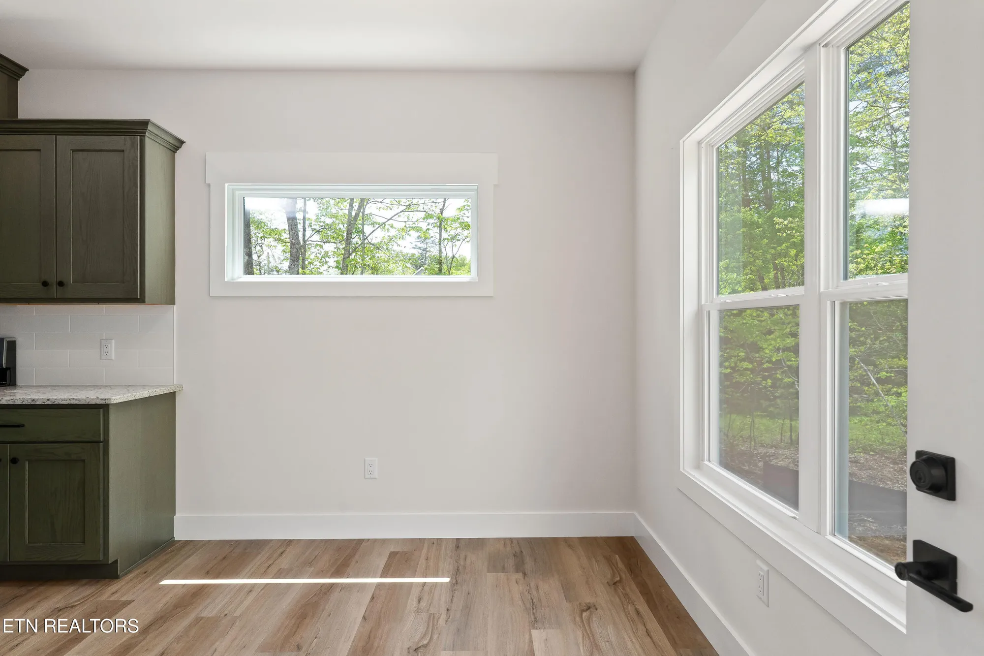 Property Slideshow image 13 of 35 | 120 hawes cir, Crossville, TN, 38558